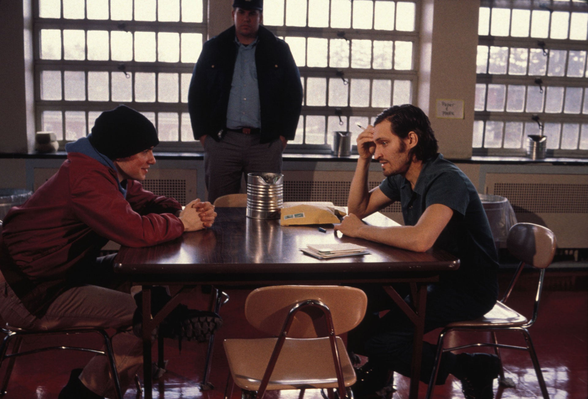 © LIONSGATE FILMS 1998