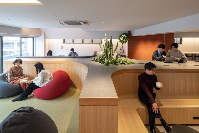 3階オープンラウンジ 　