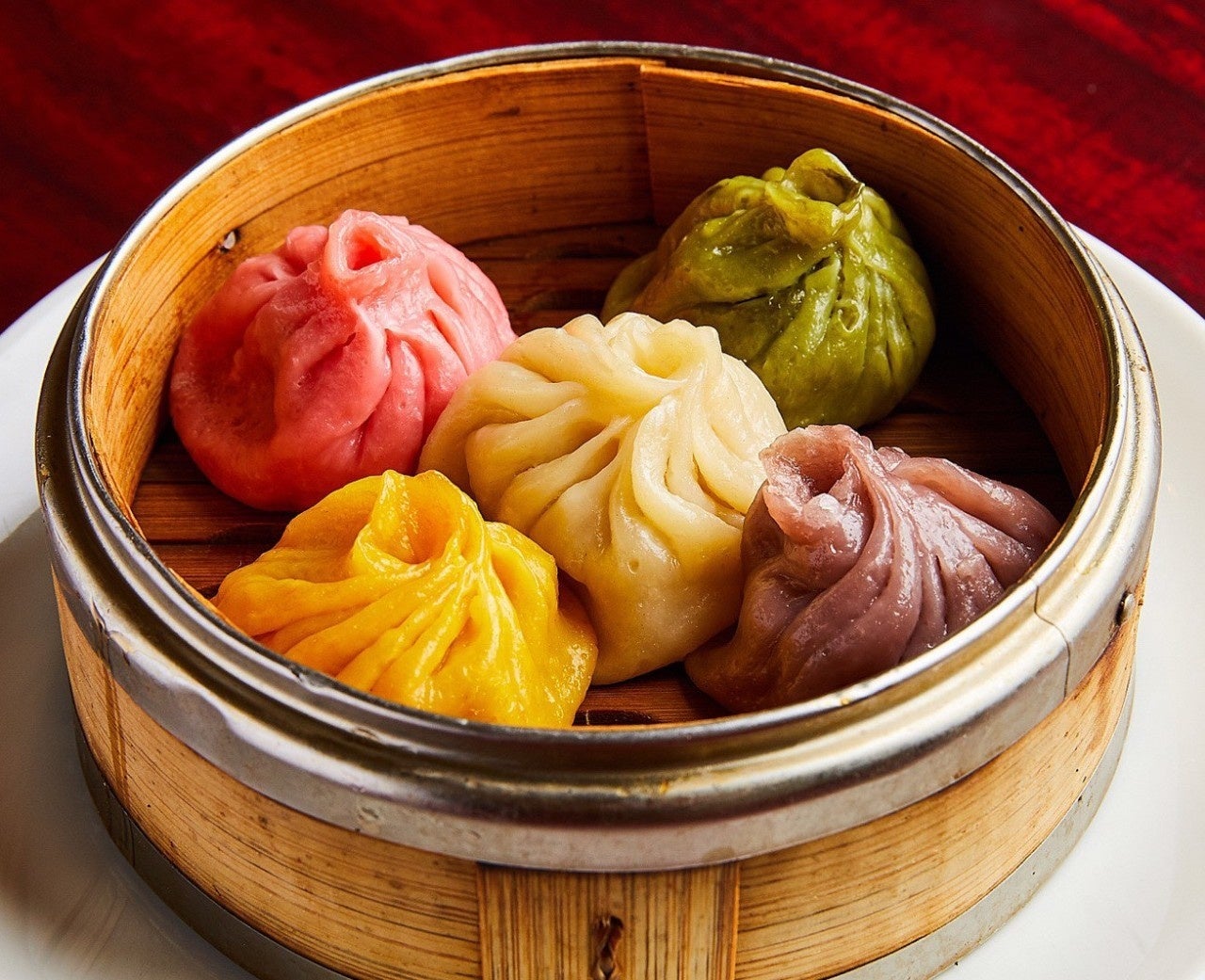 福包酒場名物5色小籠包