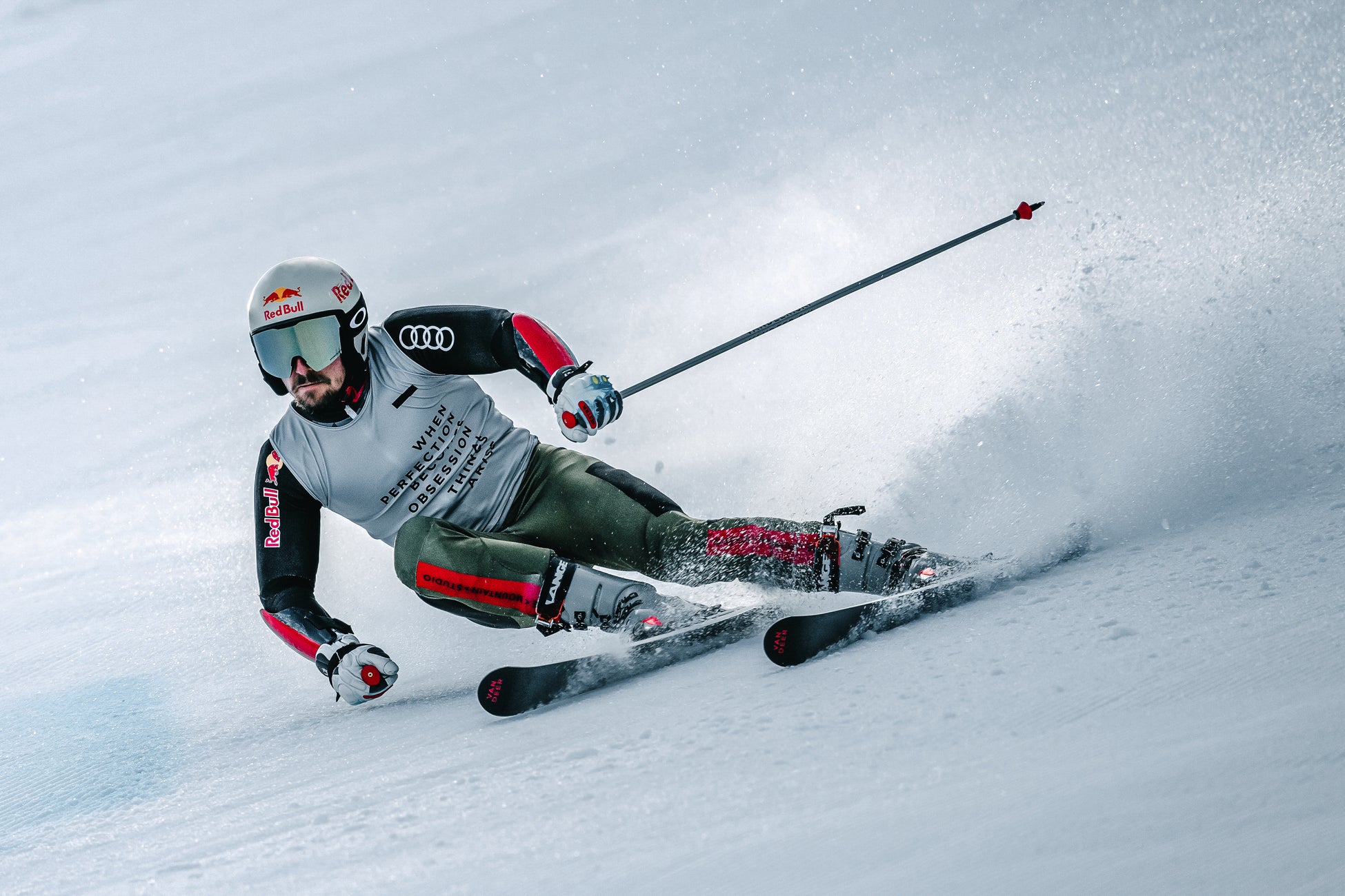 VAN DEER-Red Bull Sports