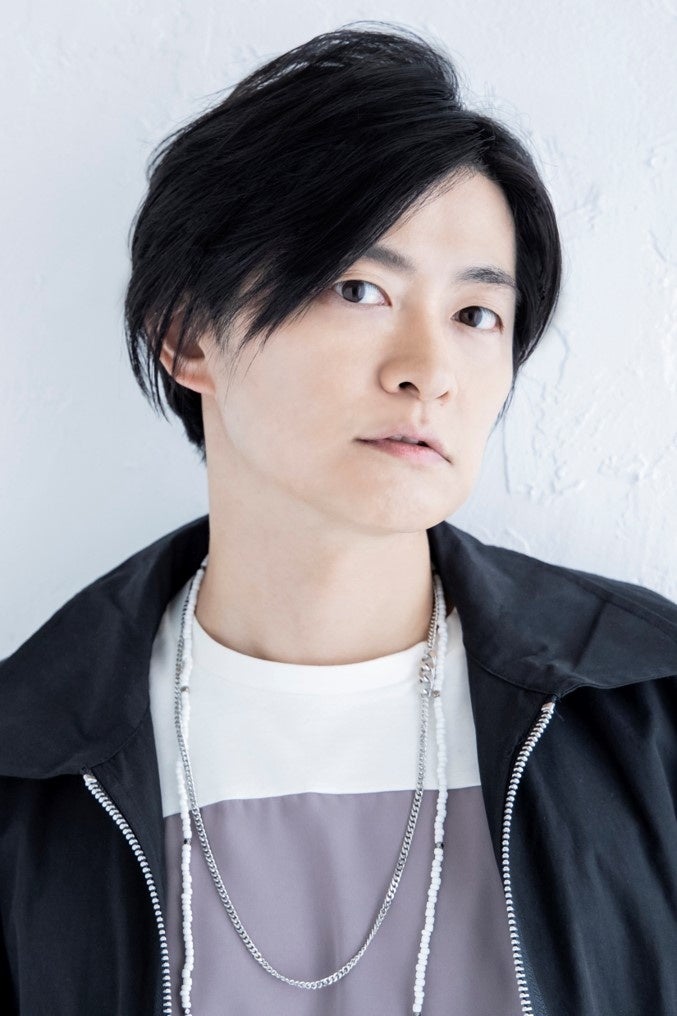 LUX×人気声優の豪華コラボ企画】人気声優の下野 紘さんが1人5役