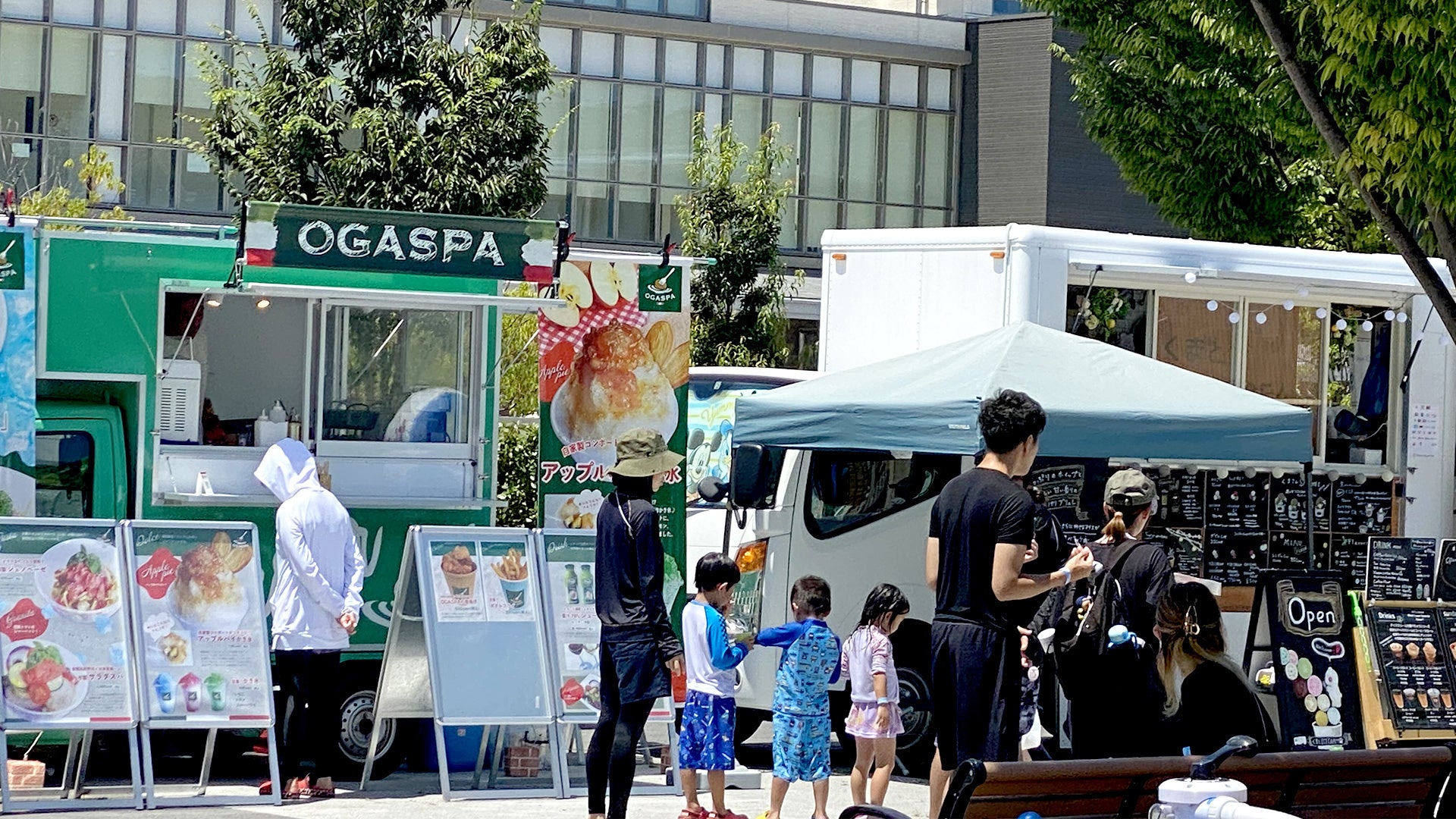 ぽよじゃぶキッチンカー