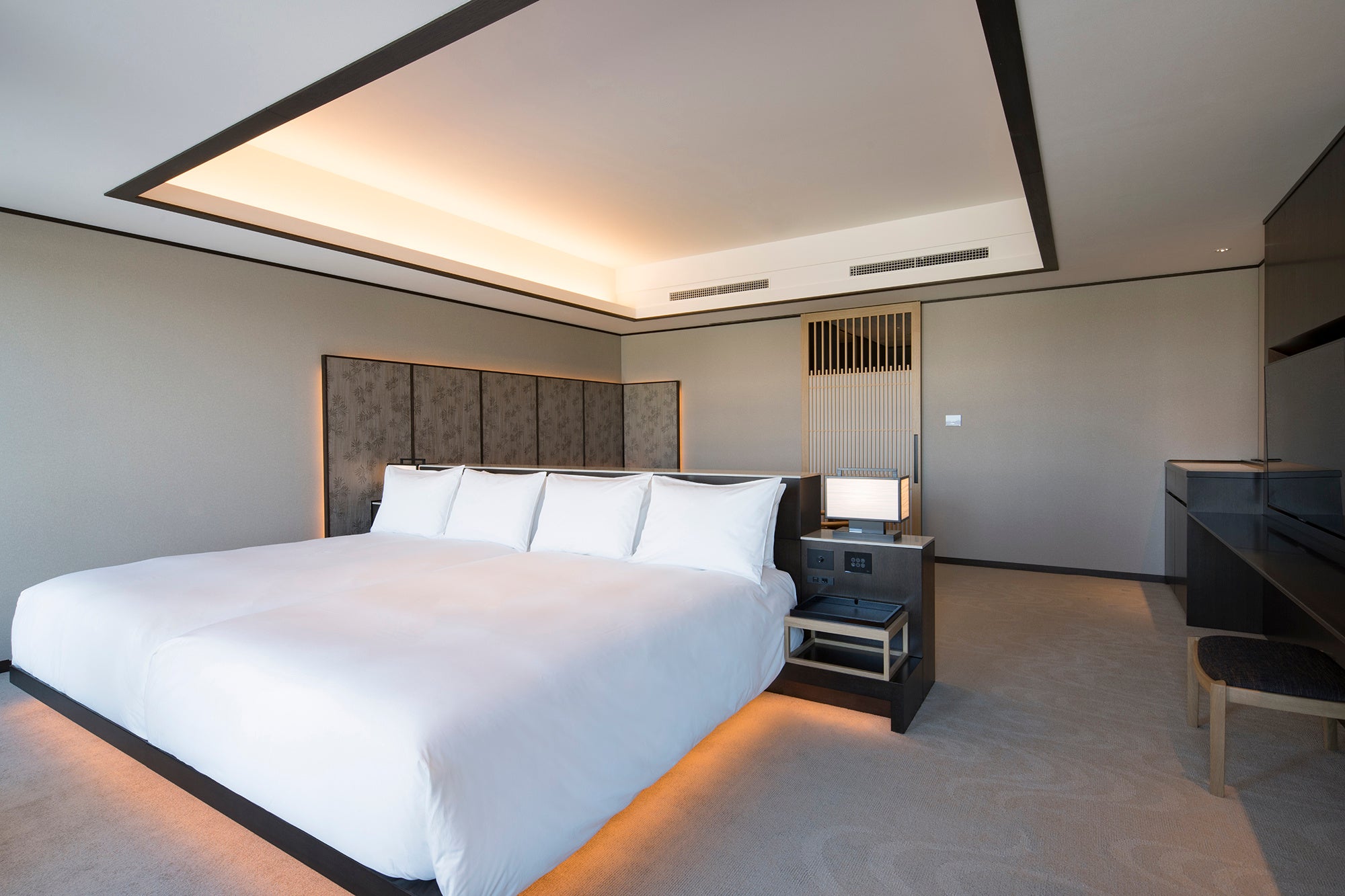 ジュニアスイート