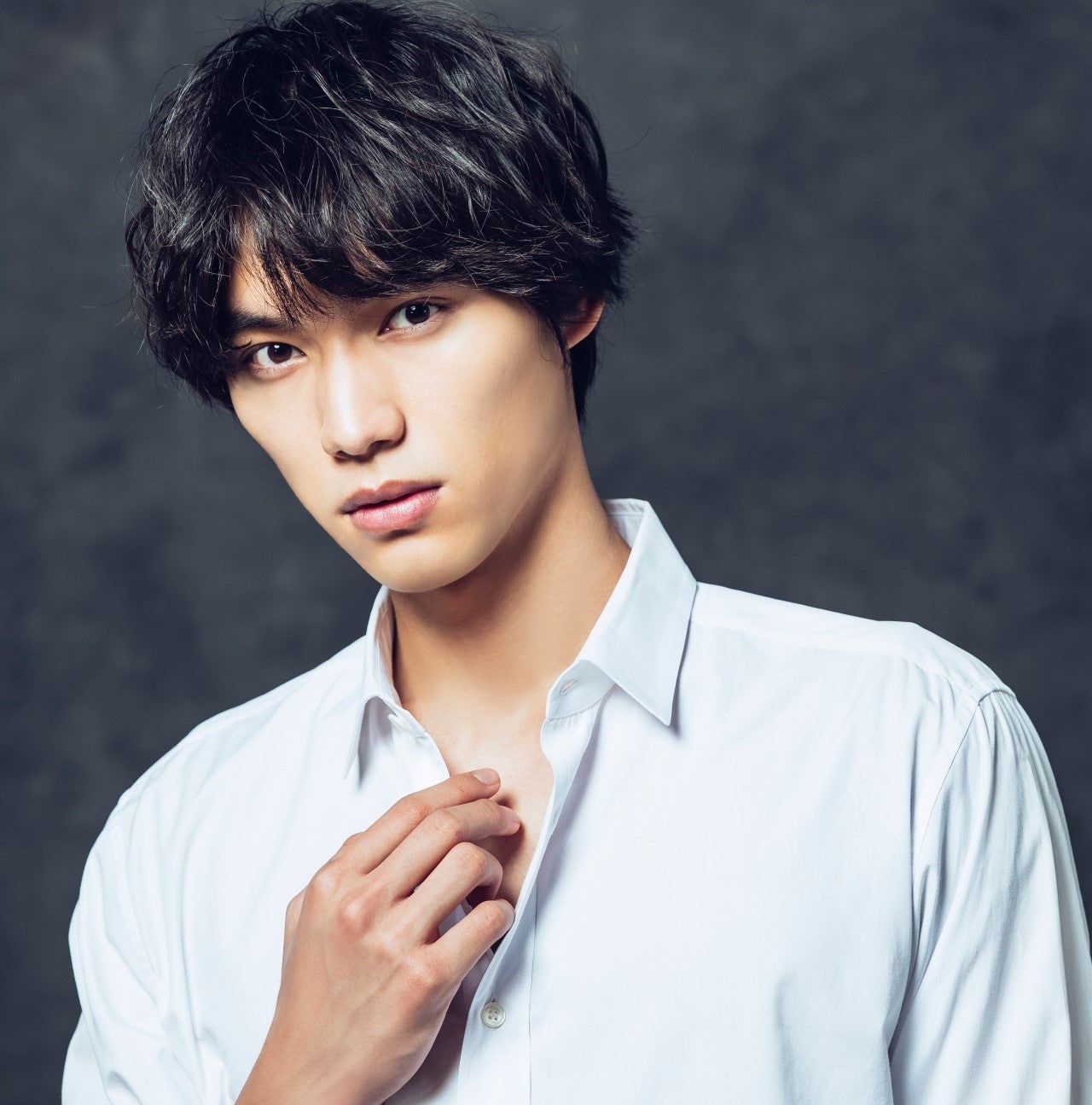 劇団 新感線 の演劇プロデューサー細川展裕氏のラジオ特別番組に 福士蒼汰氏と宮野真守氏が出演 株式会社エフエム愛媛のプレスリリース 劇団 新感線 の演劇プロデューサー細川展裕氏のラジオ特別番組に 福士蒼汰氏と宮野真守氏が出演 株式会社エフエム愛媛のプレスリリース