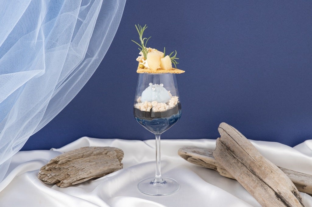 ブルーソルトアイスパフェ