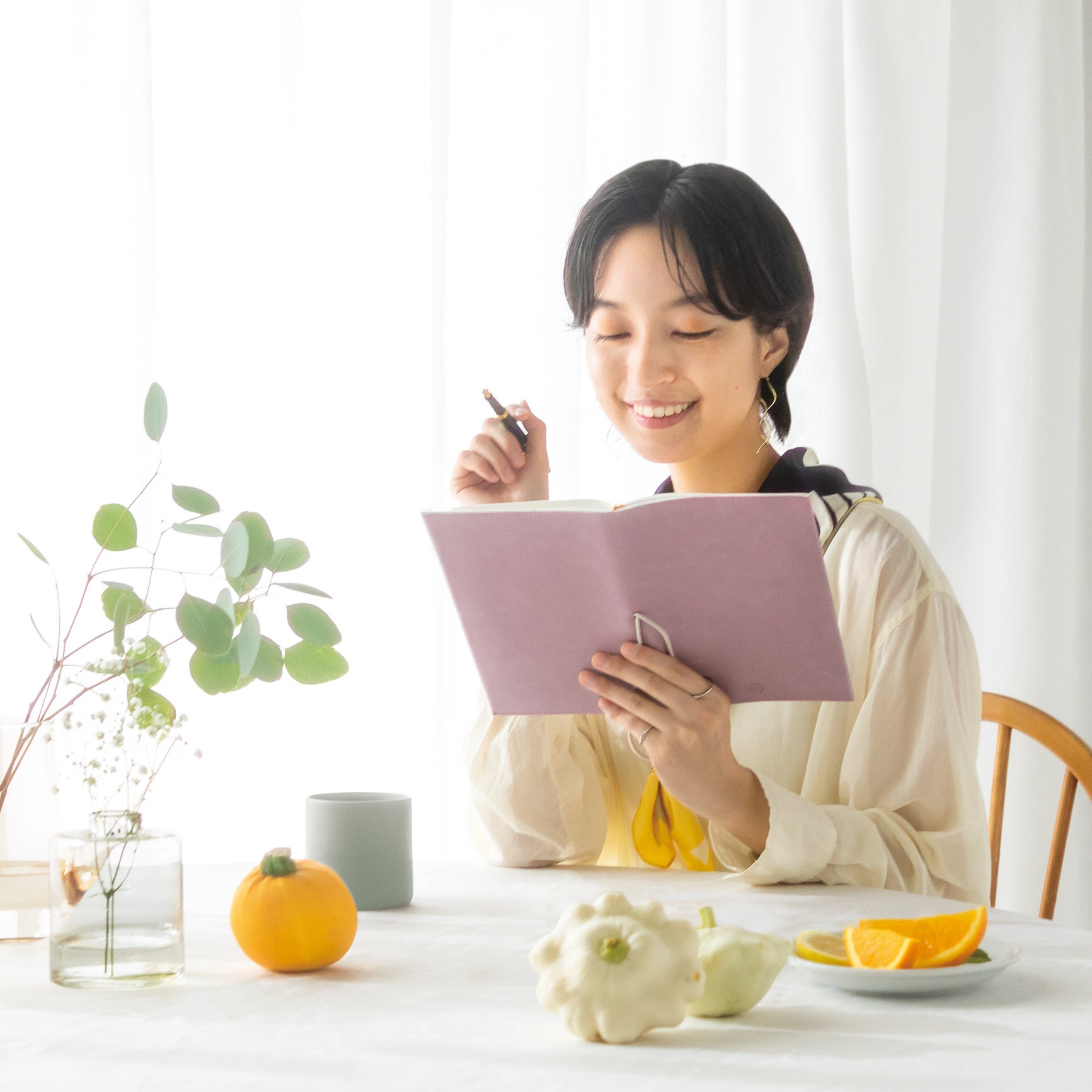 1年を晴れにする” 手帳SUNNY SCHEDULE BOOK 2023が9月に発売