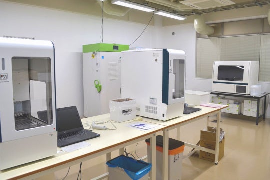 京都大学病院先端医療機器開発・臨床研究センター２階に開設された「PSS京大ラボ」