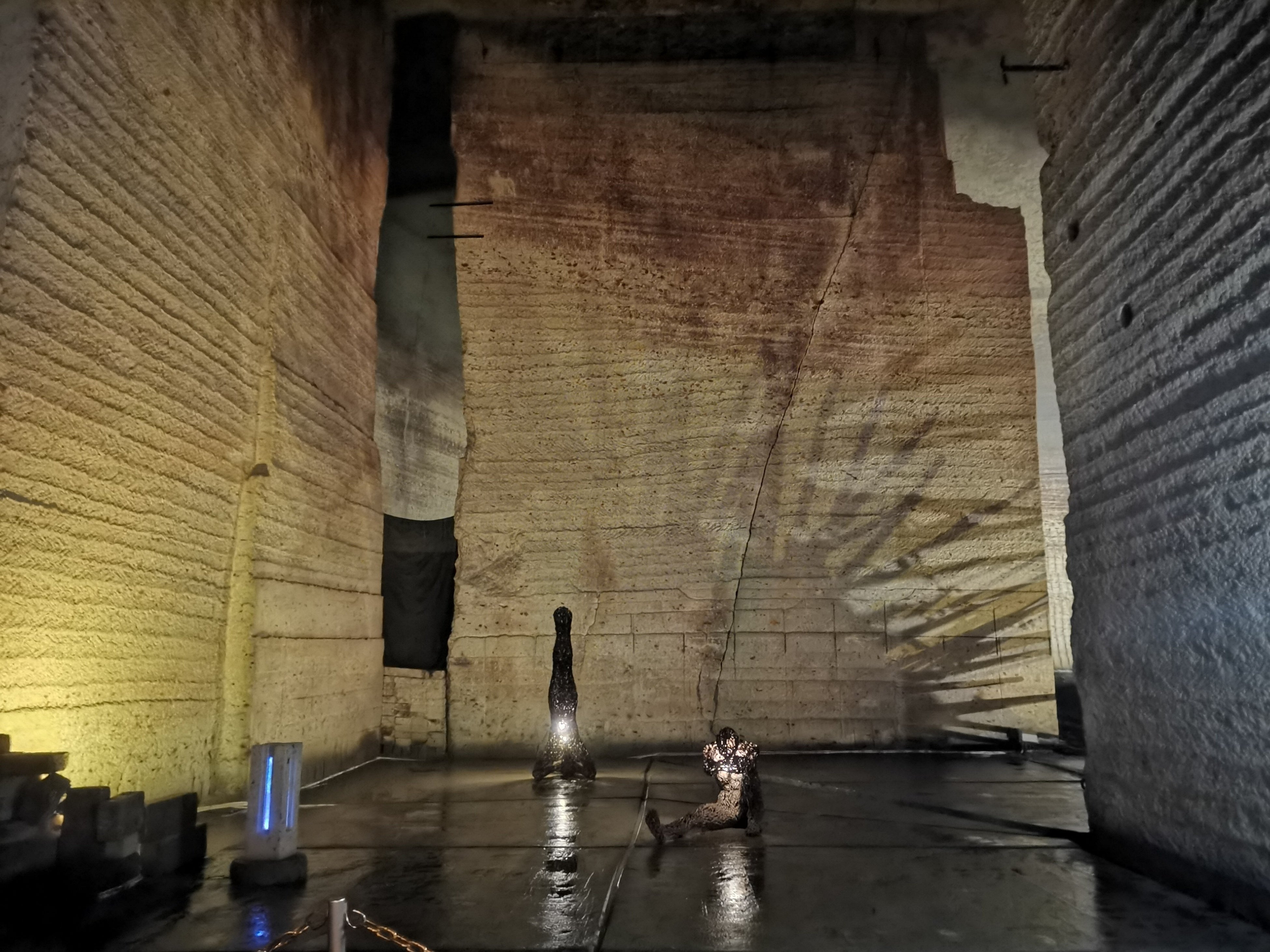 加藤が家族で訪れた大谷資料館