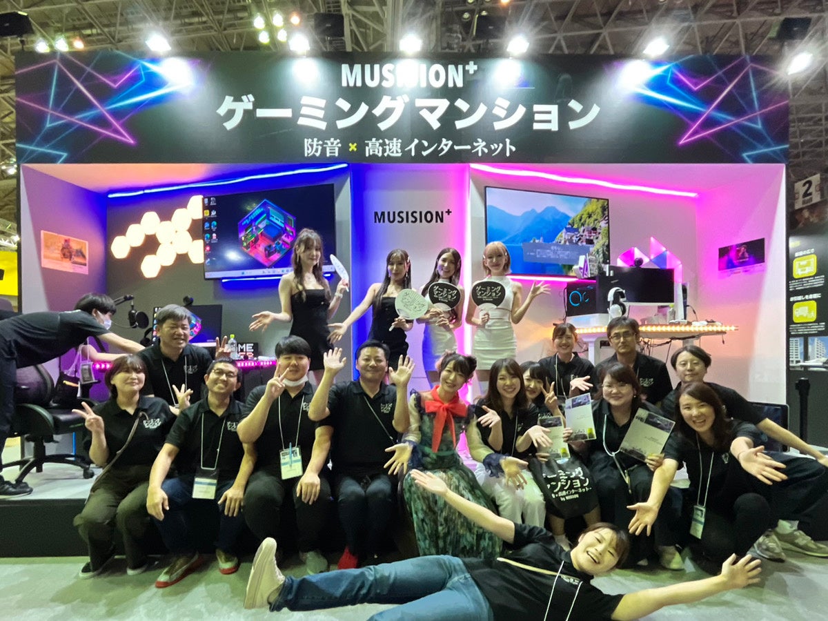 東京ゲームショウ出展時の集合写真