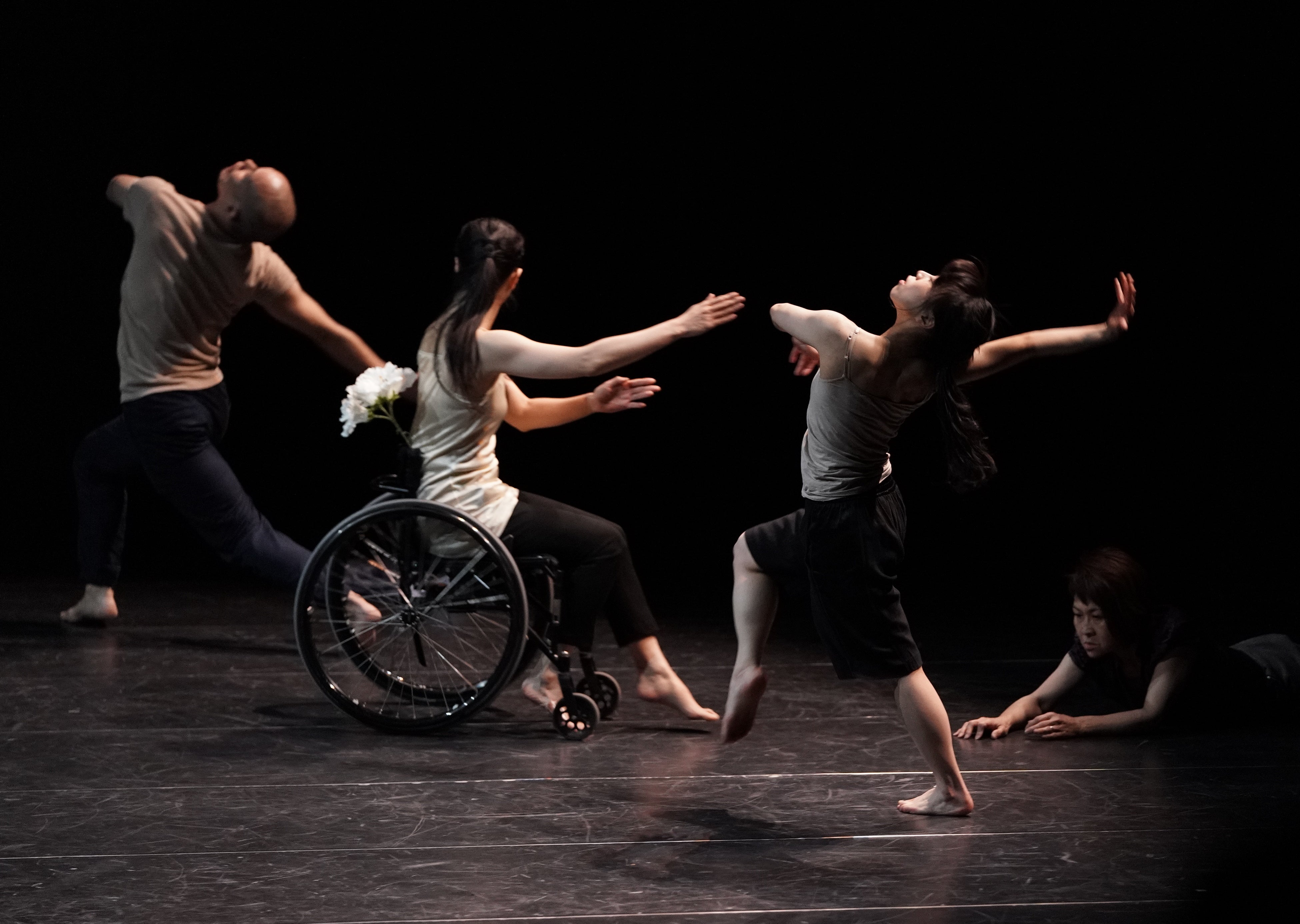 「Ekkyklema」振付Athina Bhala Photo by Yasuhiro Daido