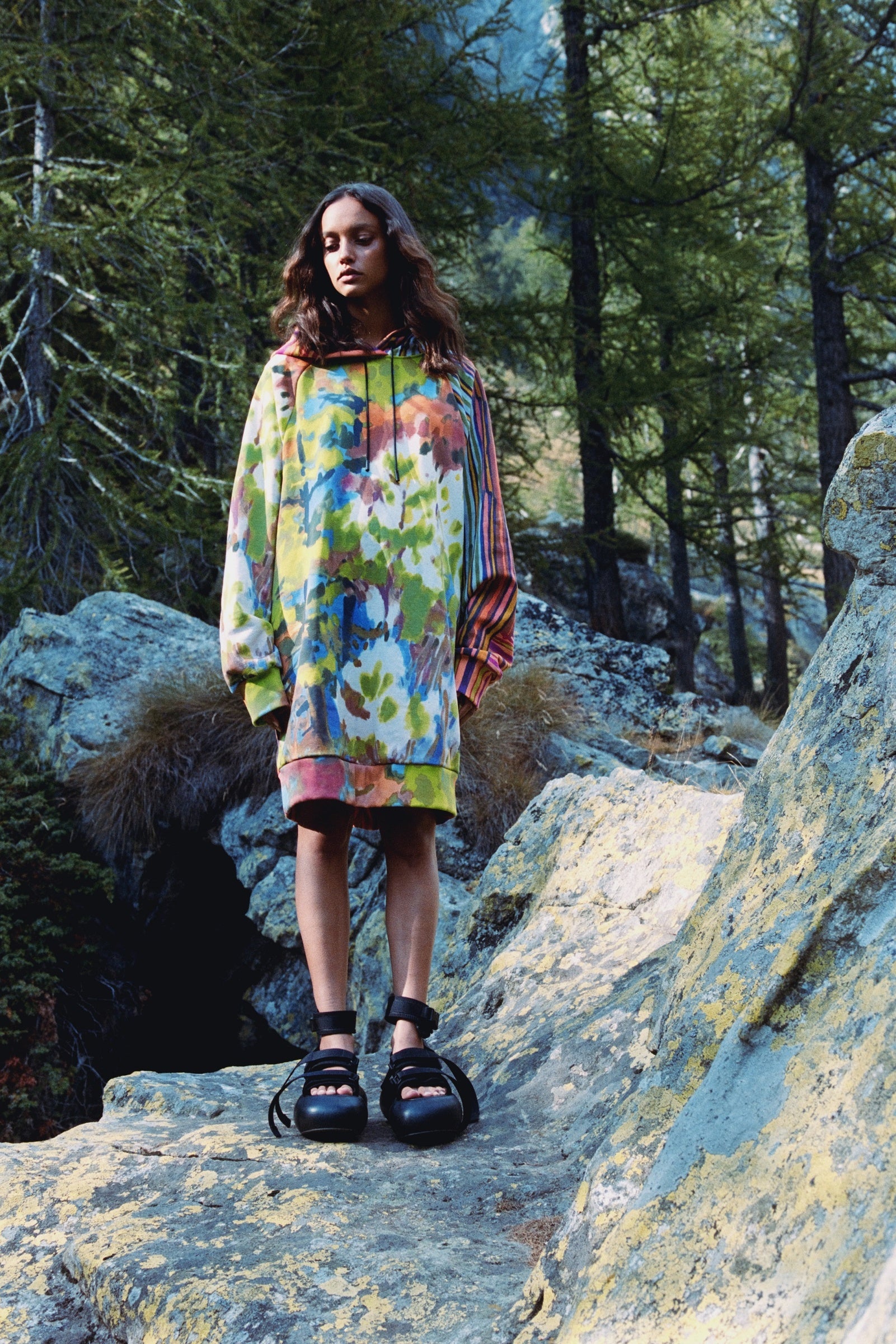 フーディー  ￥74,800