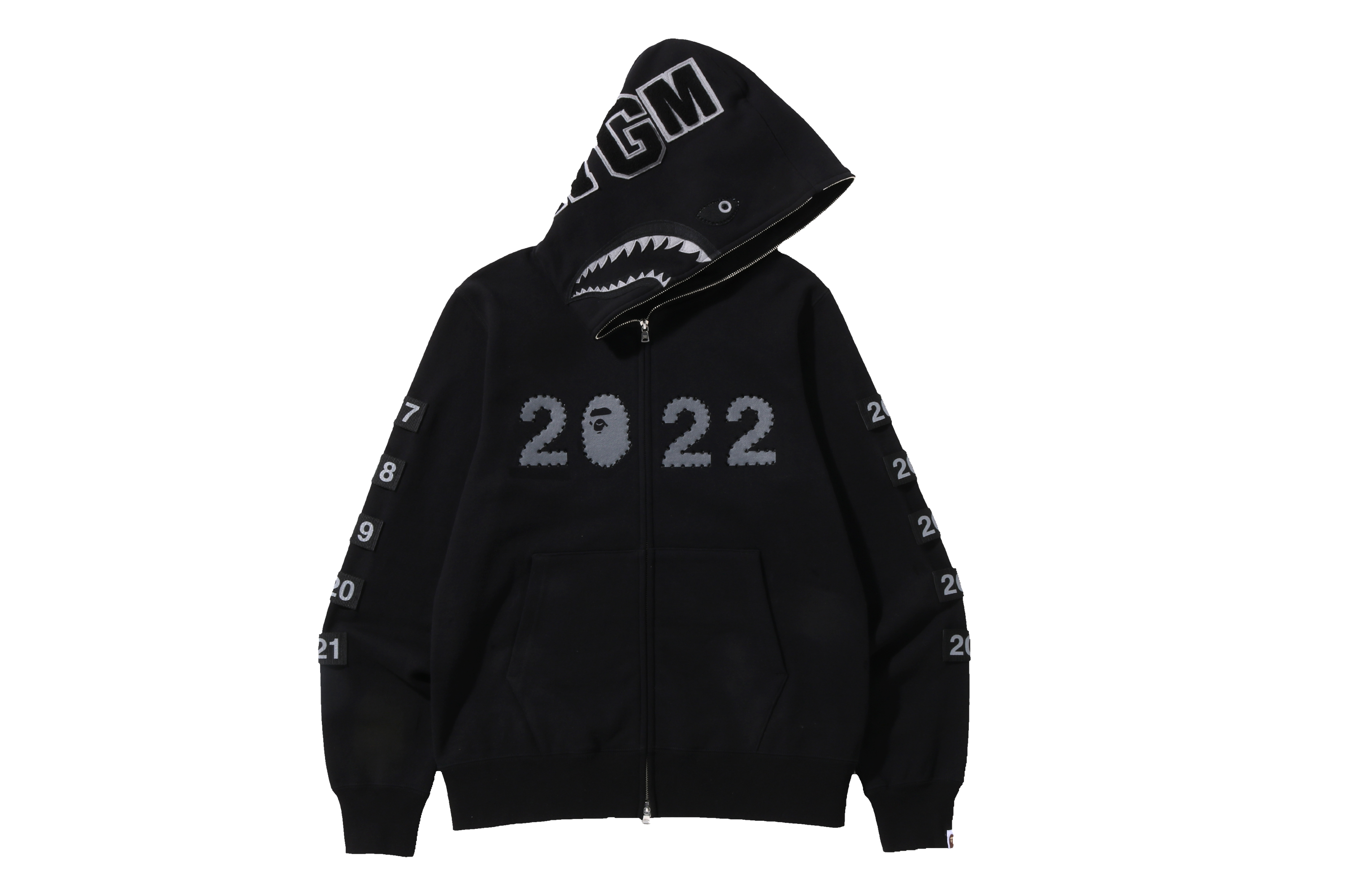 BAPE®︎からDOVER STREET MARKET GINZA 10周年を記念し、限定10着のみ