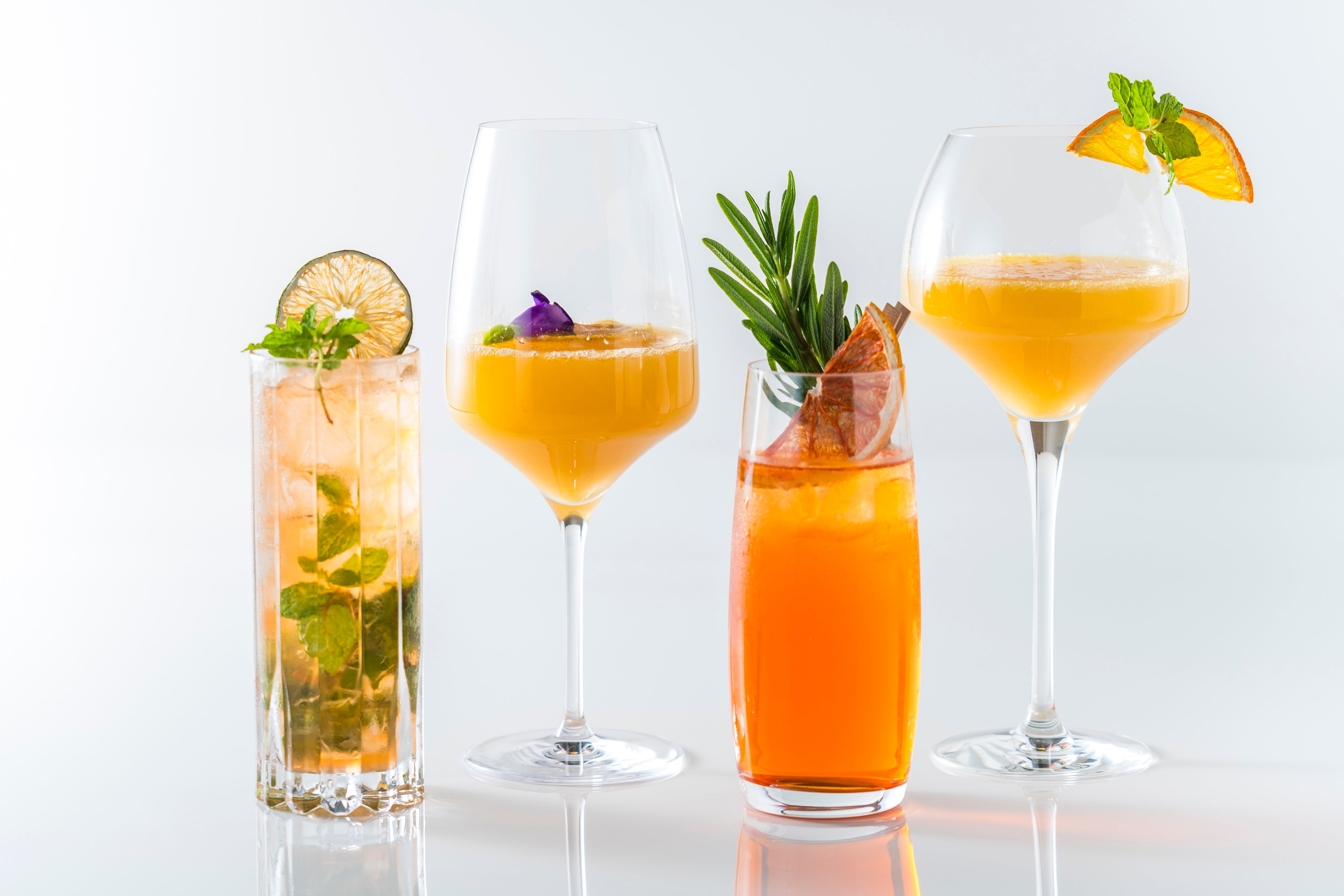 シャンドン ガーデン スプリッツを使用したオリジナルカクテル