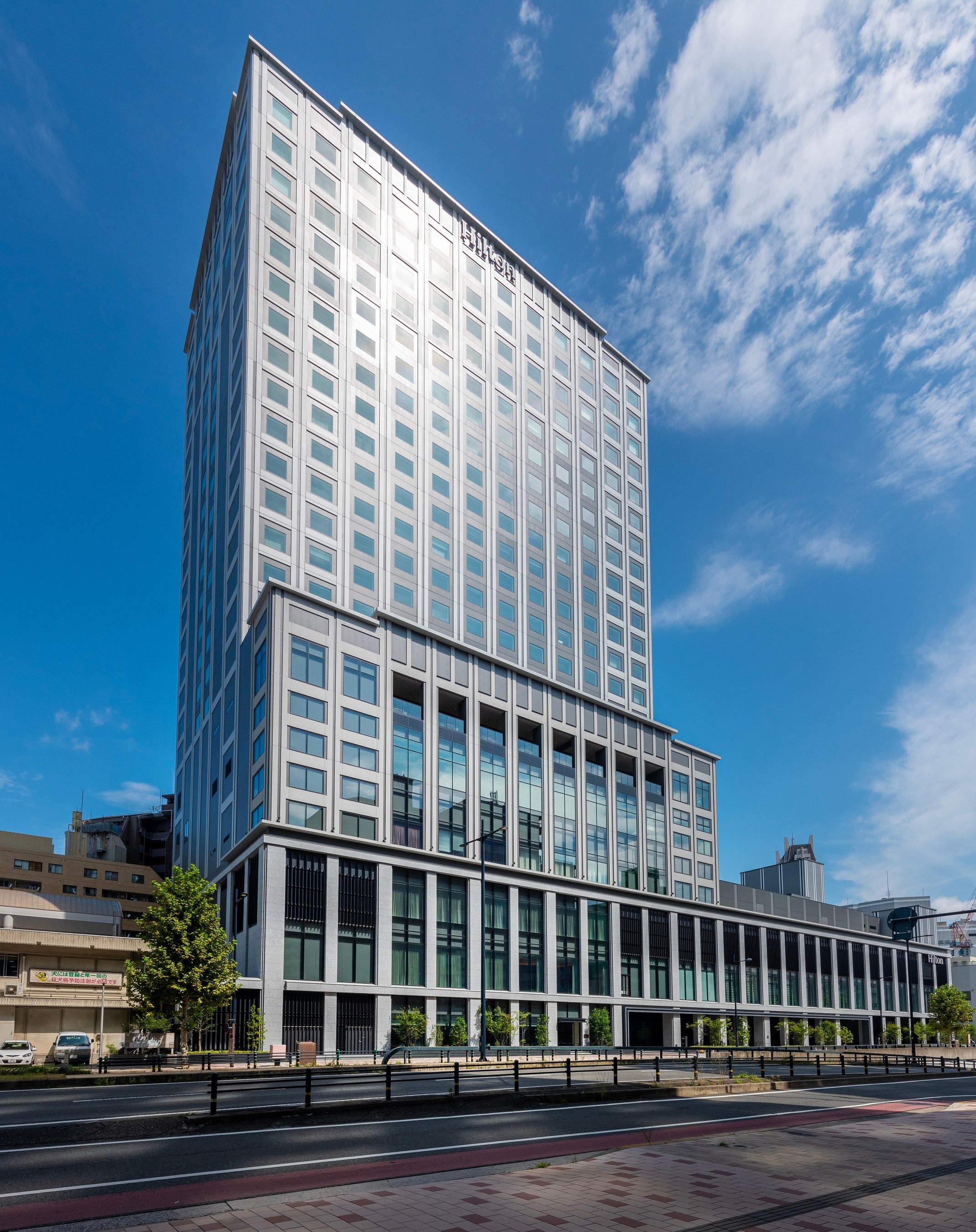ヒルトン広島　外観