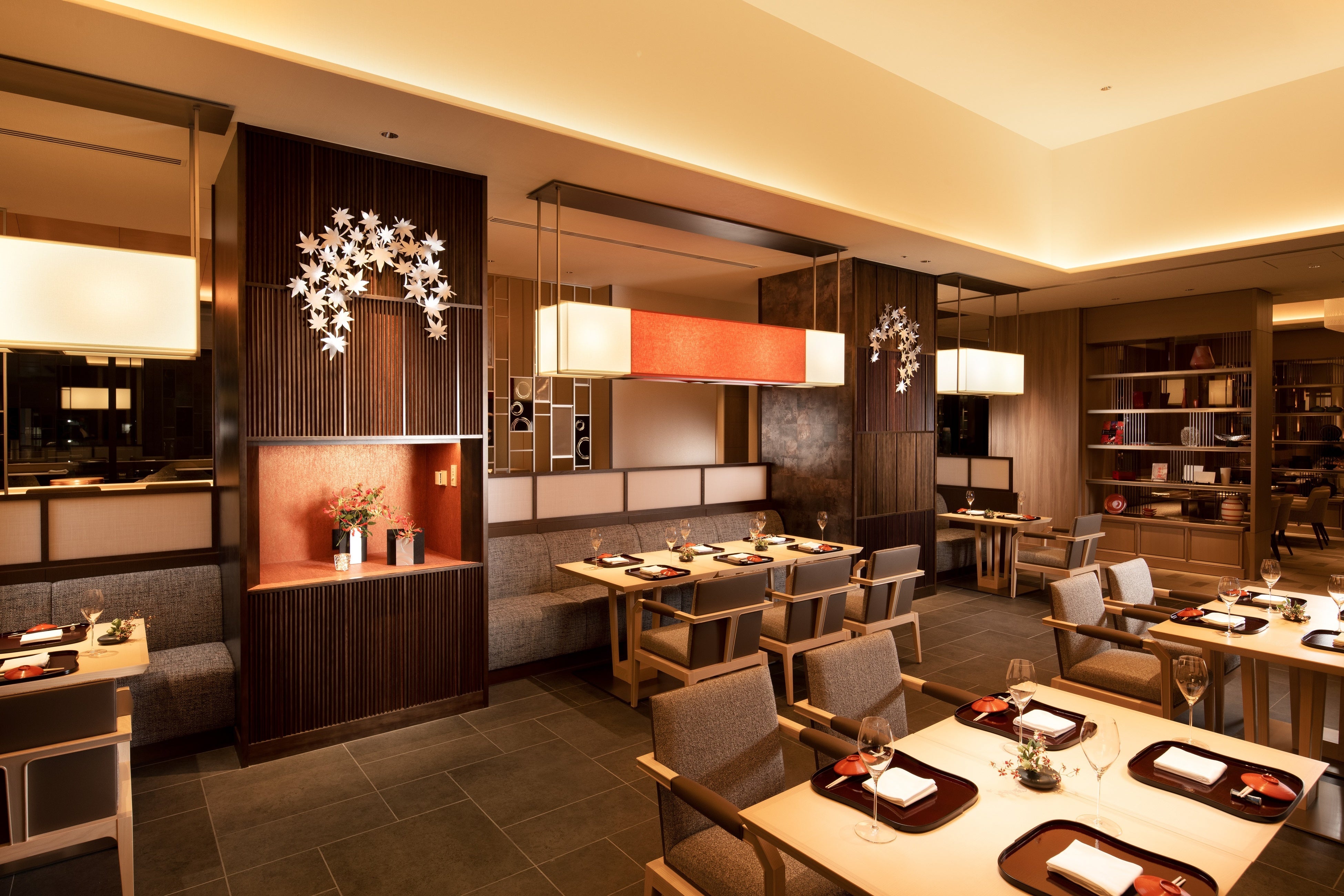 「懐石料理　洵」内観