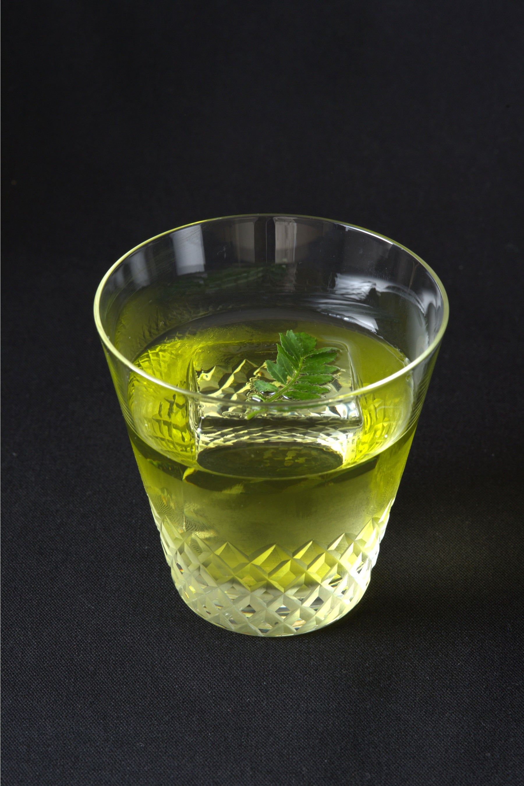 「萌芽（ほうが）」