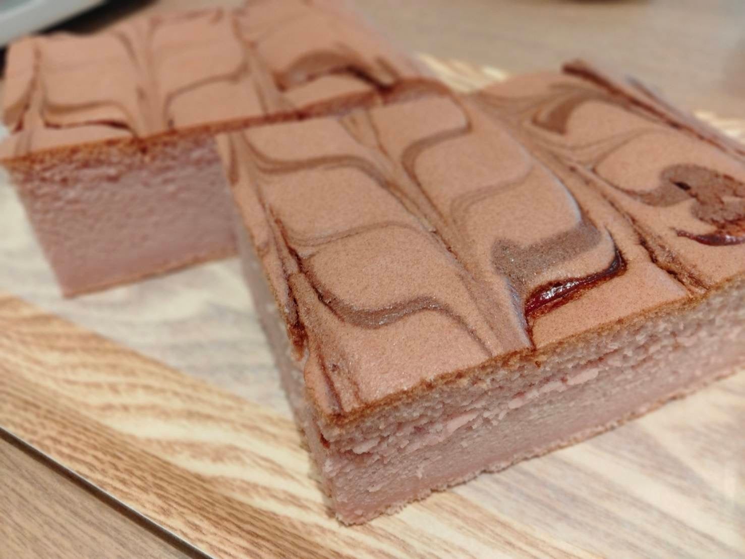 台湾カステラ　ラズベリー味