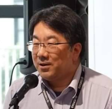 長倉輝明 氏／宇宙クラブ 事務局  ※ご息女のご遺骨とご家族 のDNA（毛髪）を散骨された参加者