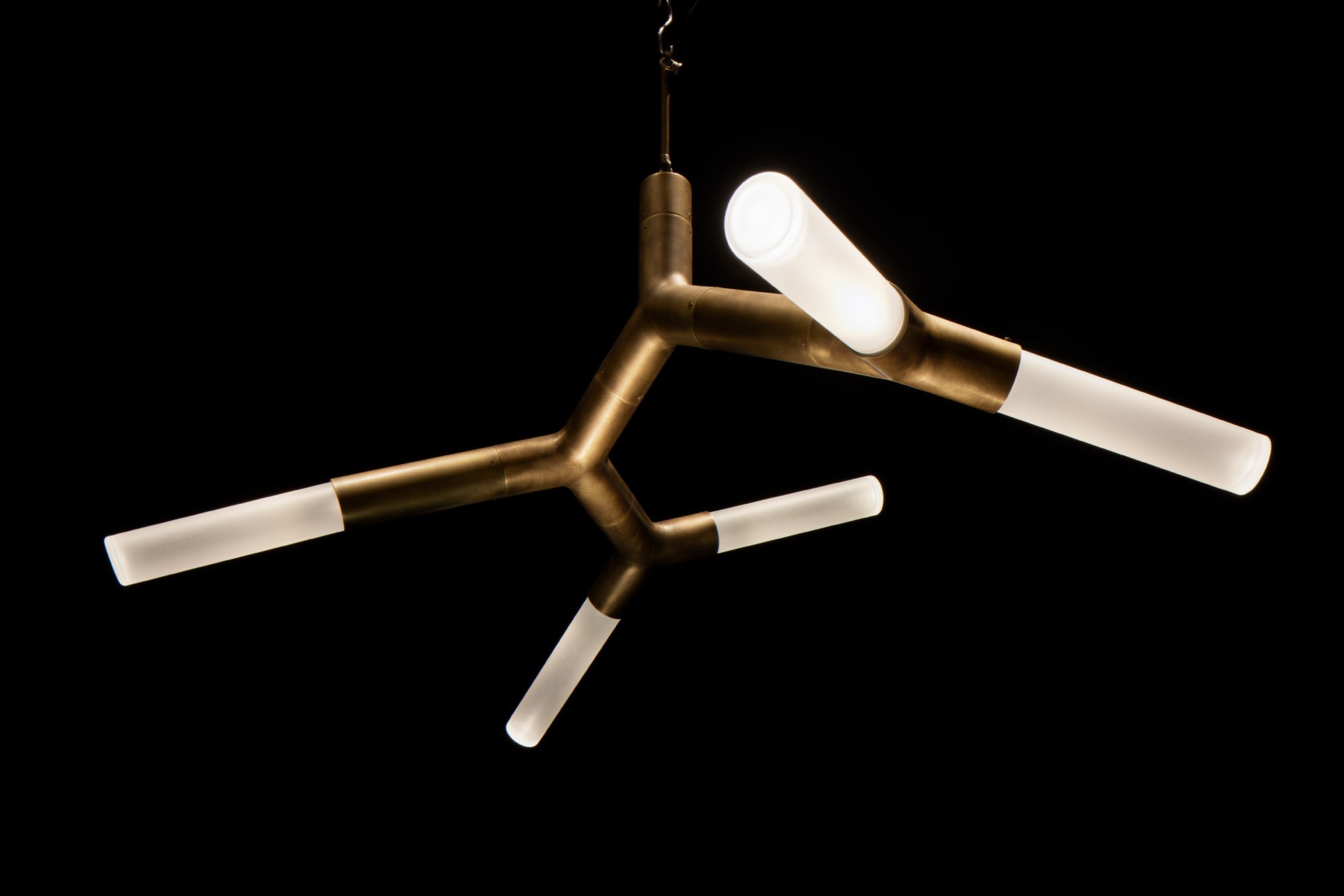 珊瑚をイメージした照明「CORAL」2022年国内発表