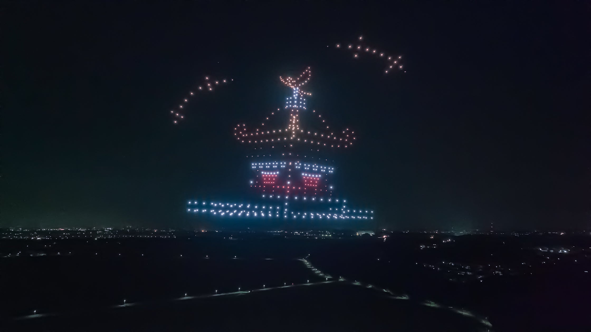 レッドクリフ、「ひたち大宮夏まつり/大宮祇園祭」で北関東最大級となる500機ドローンショーを実施 | 株式会社レッドクリフのプレスリリース