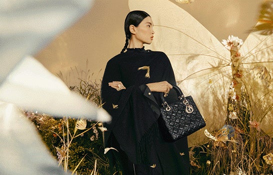DIOR】ホリデーシーズンの魔法を讃える特別なギフトセレクション DIOR】ホリデーシーズンの魔法を讃える特別なギフトセレクション