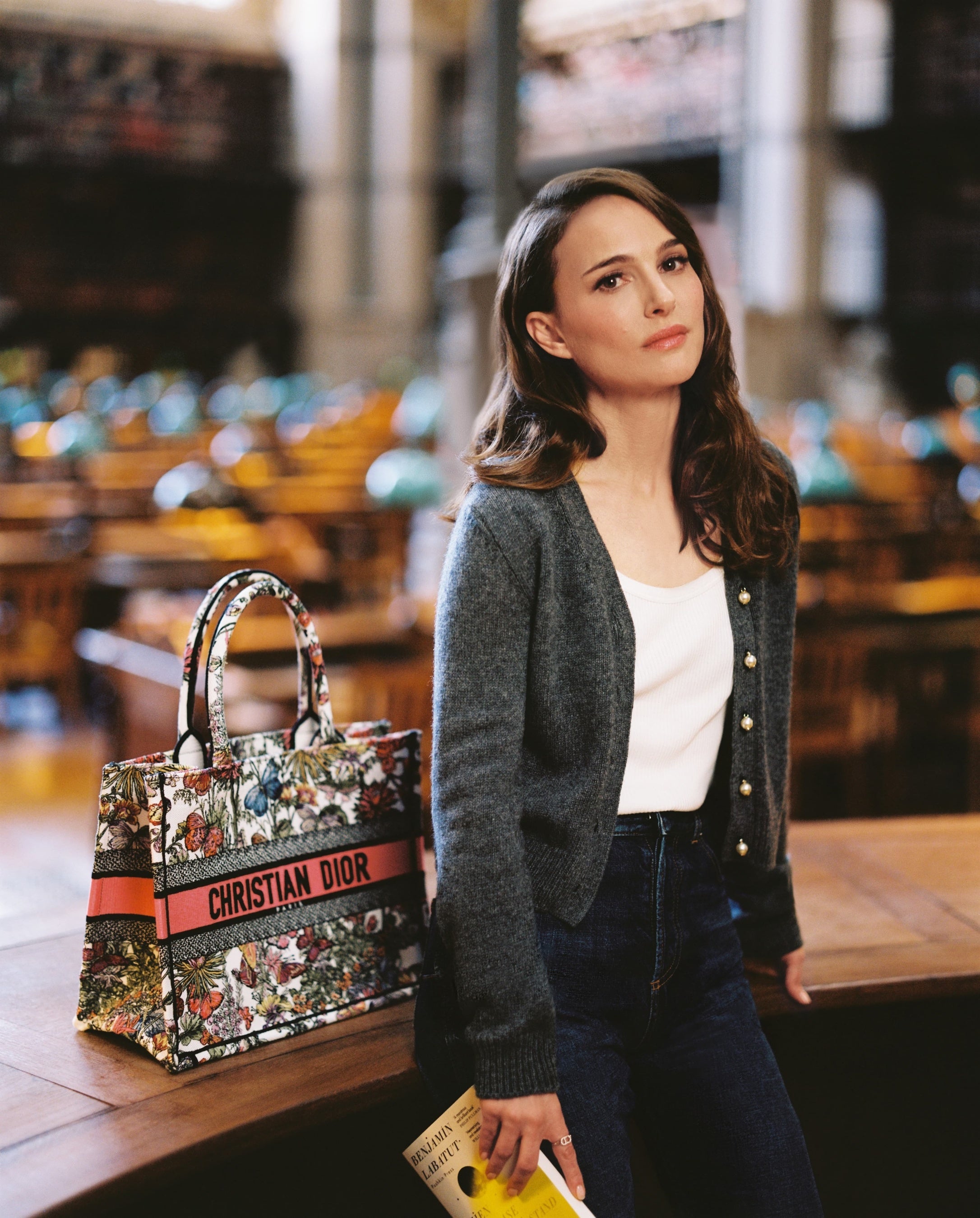 【絶対欲しい♡】ディオール ブックトート 入手困難 DIOR | ディオール ブック トート |ウィメンズバッグ