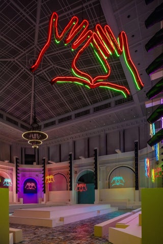 DIOR 2024年フォールコレクションのインスタレーション制作秘話が公開される DIOR 2024年フォールコレクションのインスタレーション制作秘話が公開される