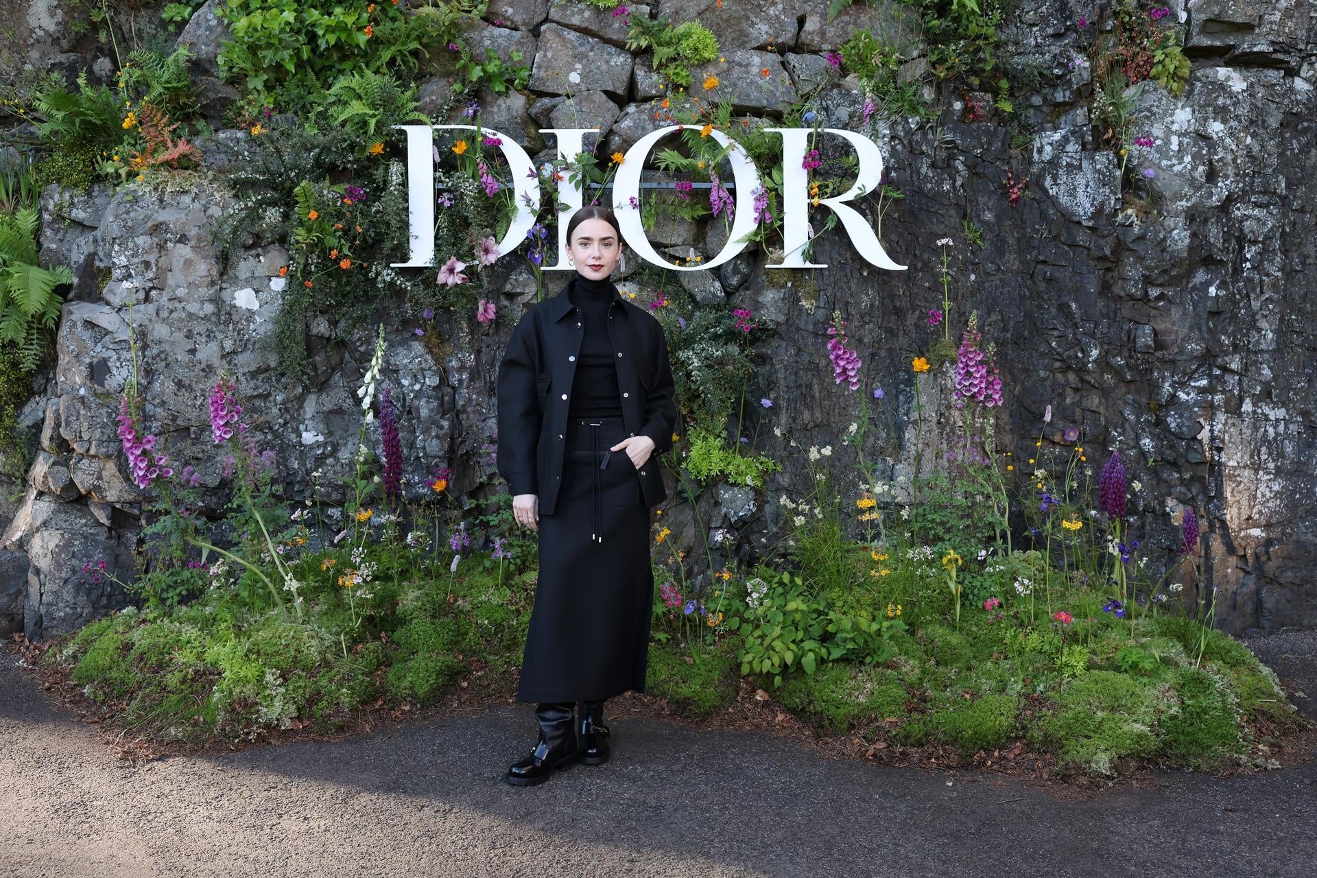 【コーデを飾る一点の輝き♪】DIOR ブローチ DIOR | Designer Bag Charms and Luxury Brooches