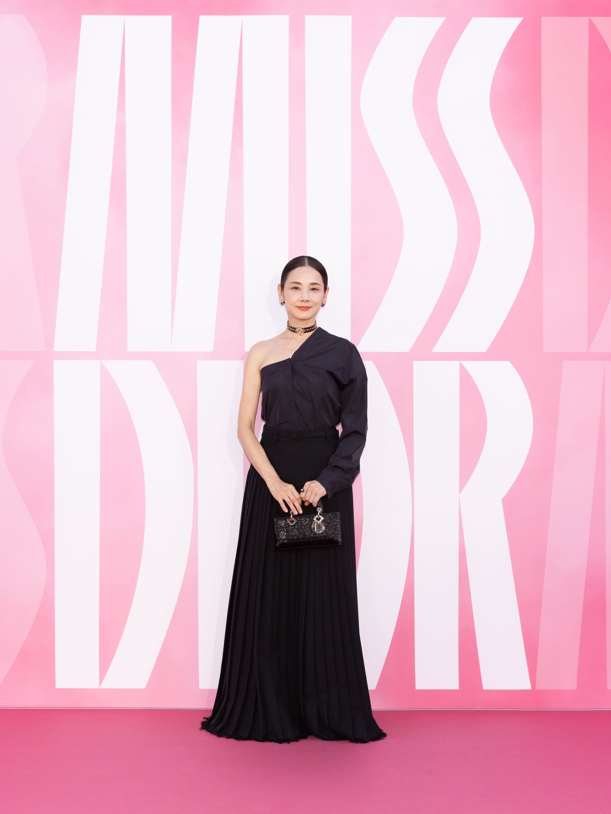 Dior展 コレクション雑誌 DIOR】ディオールを纏うセレブリティ「ミスディオール展覧会