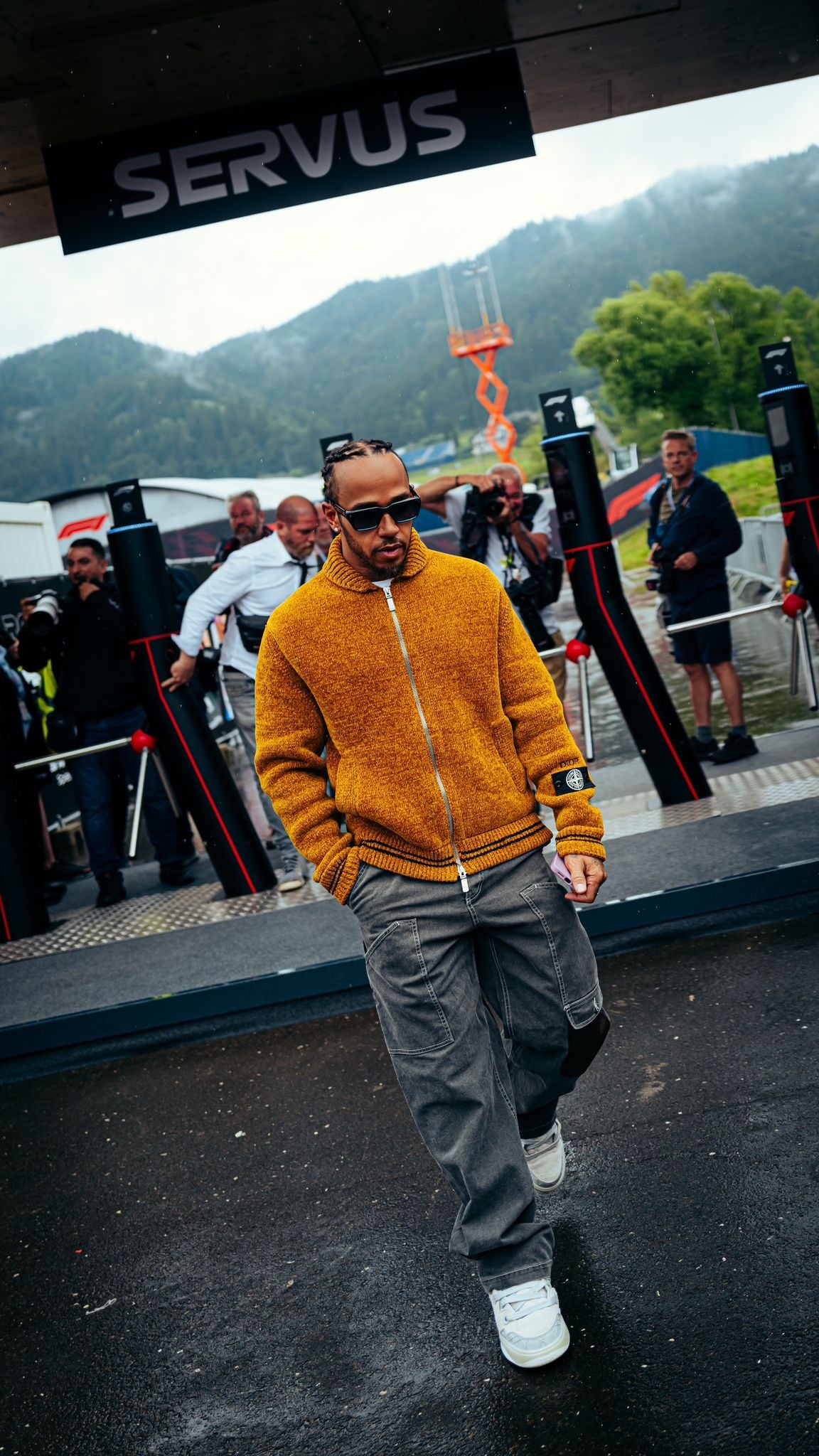 ©MERCEDES AMG F1 TEAM