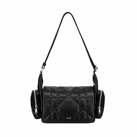 DIOR】「マキシカナージュ」モチーフが引き立てる新作バッグが DIOR】「マキシカナージュ」モチーフが引き立てる新作バッグが