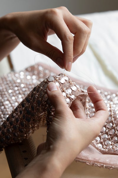 DIOR】2025年春夏 ウィメンズ コレクションに登場したボディスーツの DIOR】2025年春夏 ウィメンズ コレクションに登場したボディスーツの