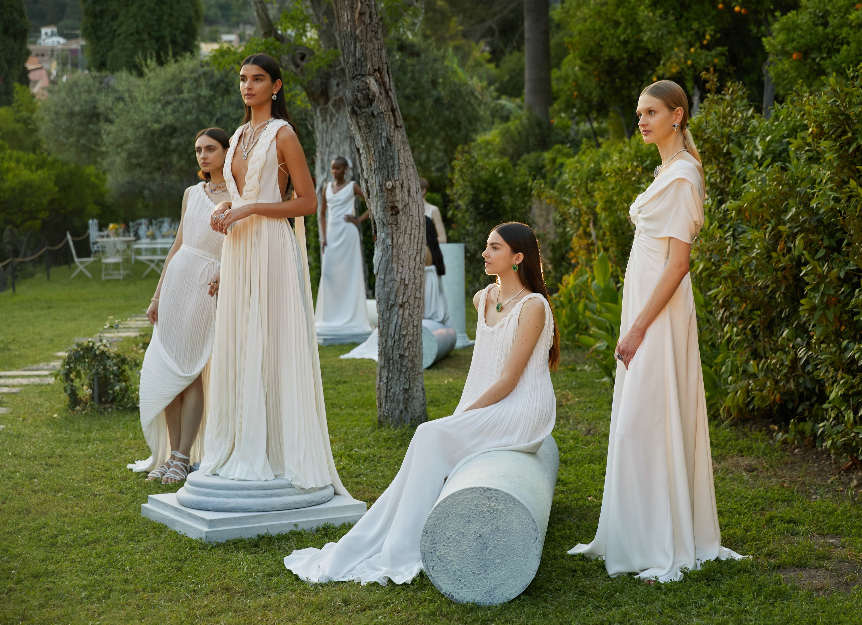 DIOR FINE JEWELRY】 イタリア、シチリア島のタオルミーナにてハイ