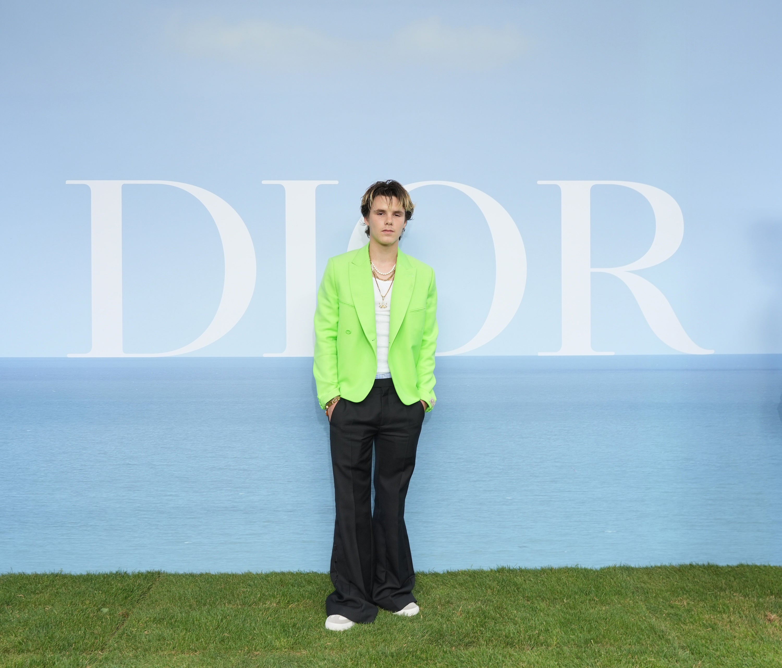 DIOR】ディオールを纏うセレブリティ - サマー 2023 メンズ