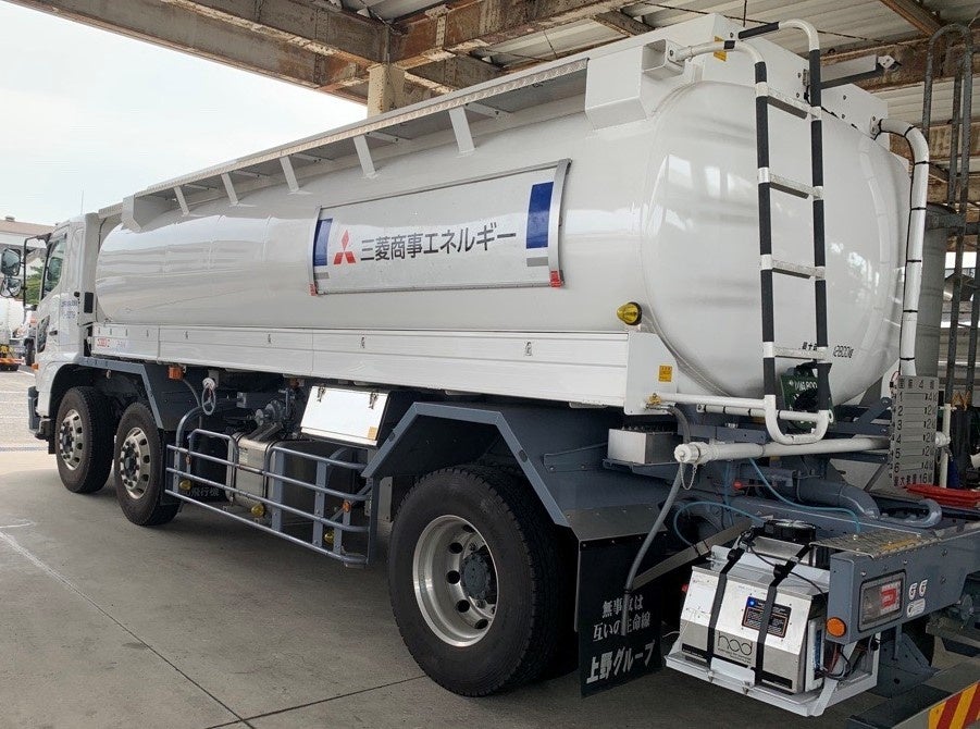 D-HAT1000搭載トラック（トラック後方、下部に搭載）