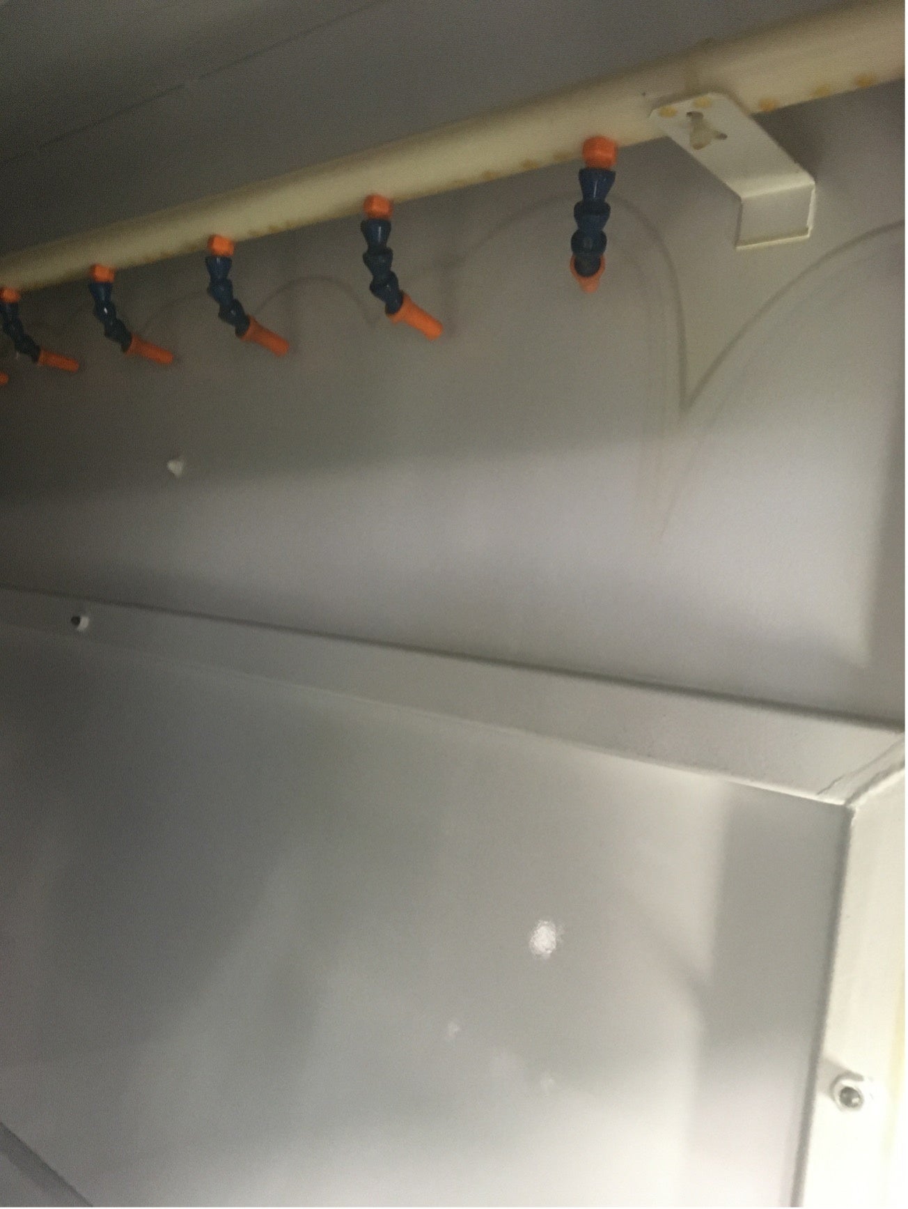 ビーコン使用中の加工室の様子