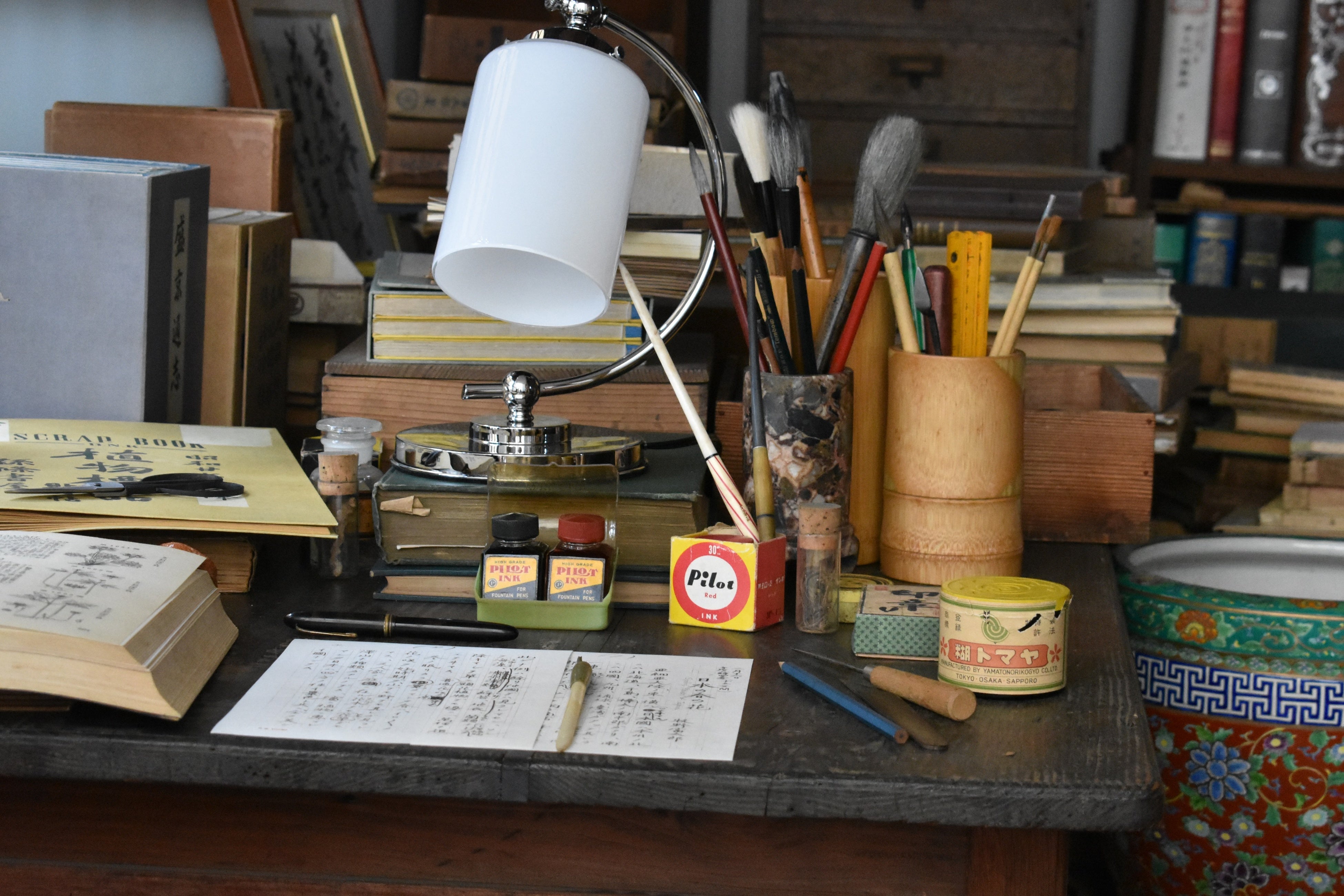 再現された書斎の一部３