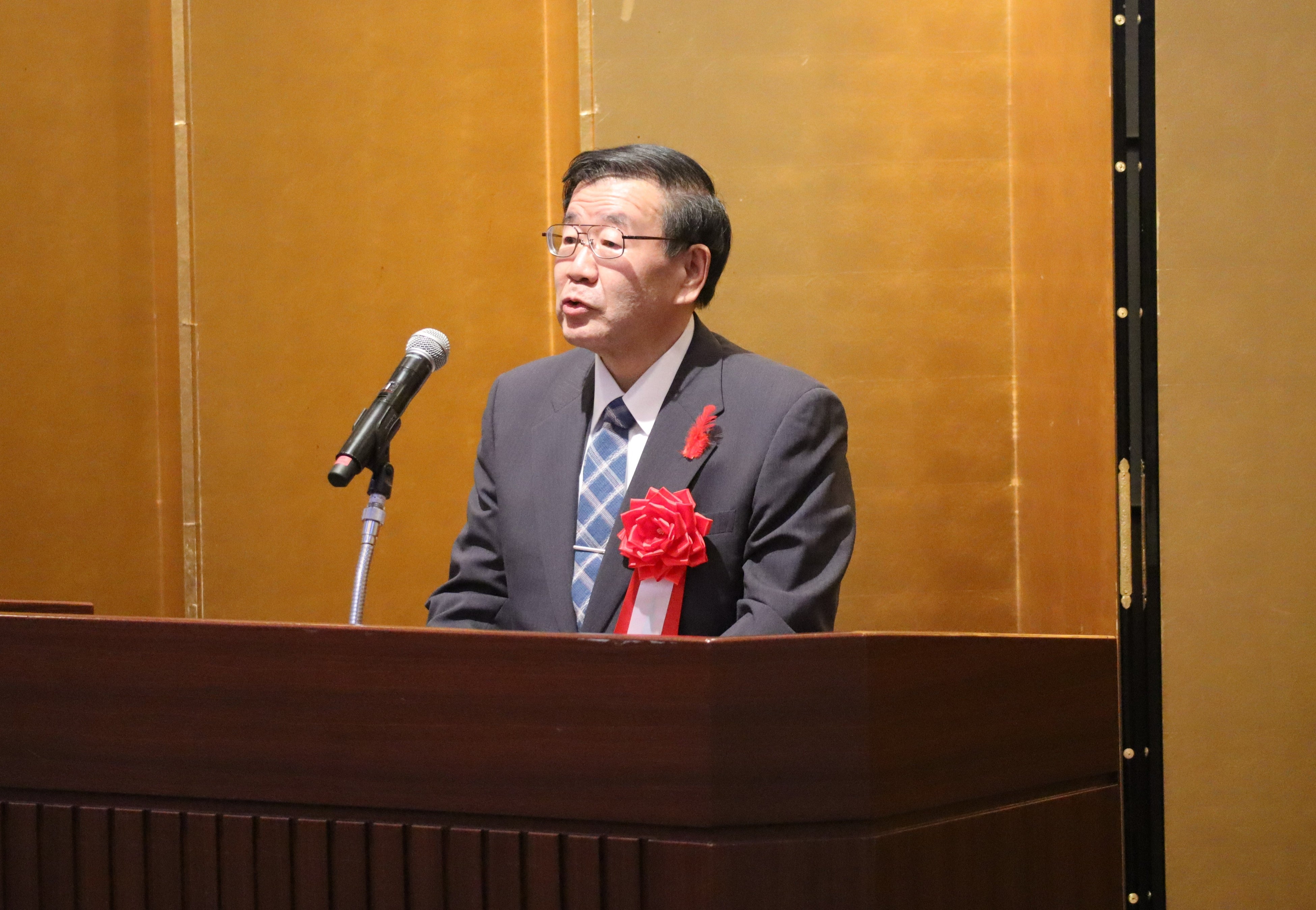 北海道福祉のまちづくり懇談会座長　佐藤克之氏