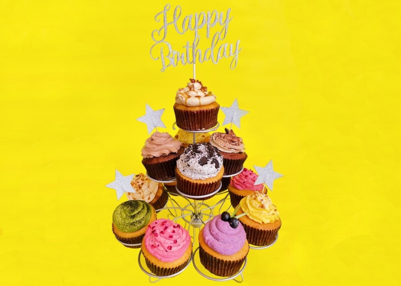 仙台駅前カフェの人気店roasters Ny Dining The Most Coffee からバースデーパーティーにピッタリなカラフルカップケーキ タワーが新登場 ホシヤマインターナショナル株式会社のプレスリリース 仙台駅前カフェの人気店roasters Ny Dining The Most Coffee からバースデーパーティーにピッタリなカラフルカップケーキ タワーが新登場 ホシヤマインターナショナル株式会社のプレスリリース