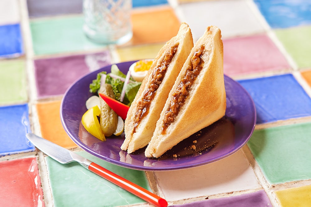 冷凍ホットサンド（ルーロー）　五香粉に香りが小麦とマッチする。