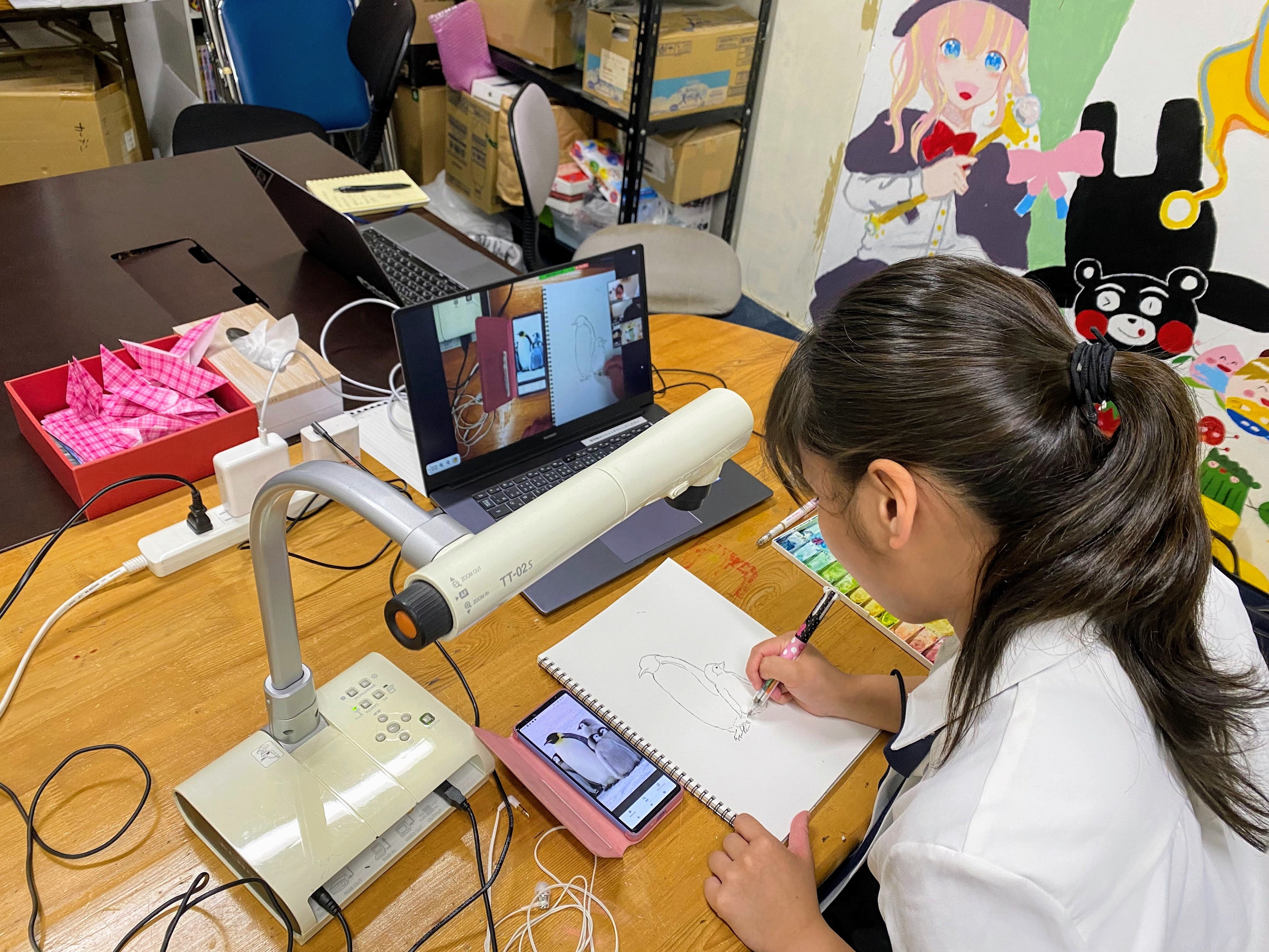 オンラインアートレッスンの様子