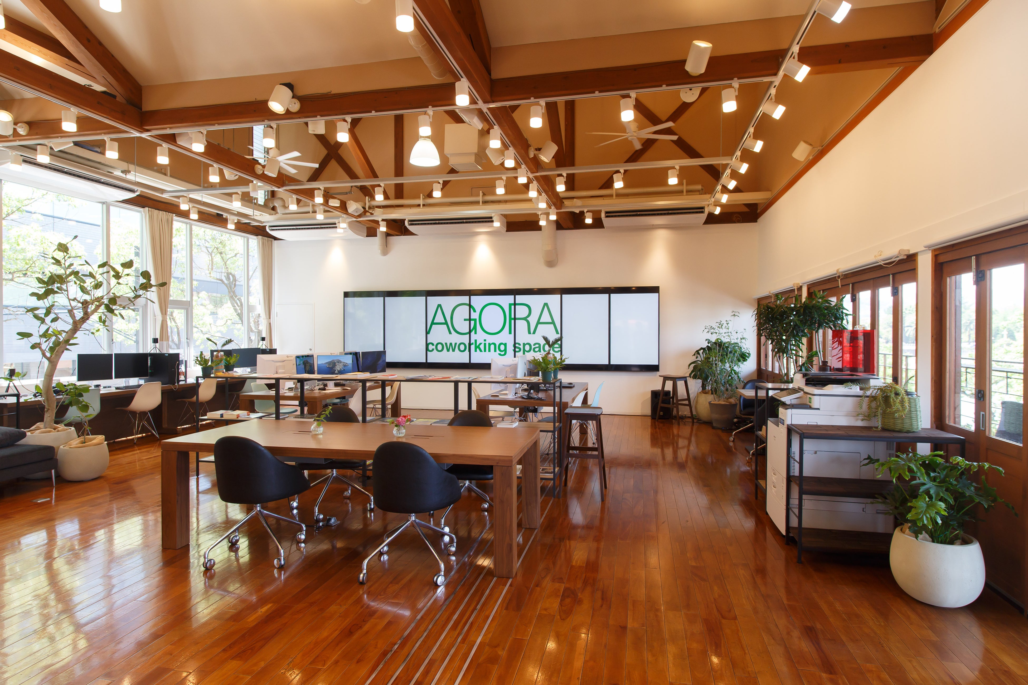 ＜フリータイム＞コワーキングスペースAGORA出島でお仕事や趣味、勉強をリラックスしてお試し利用