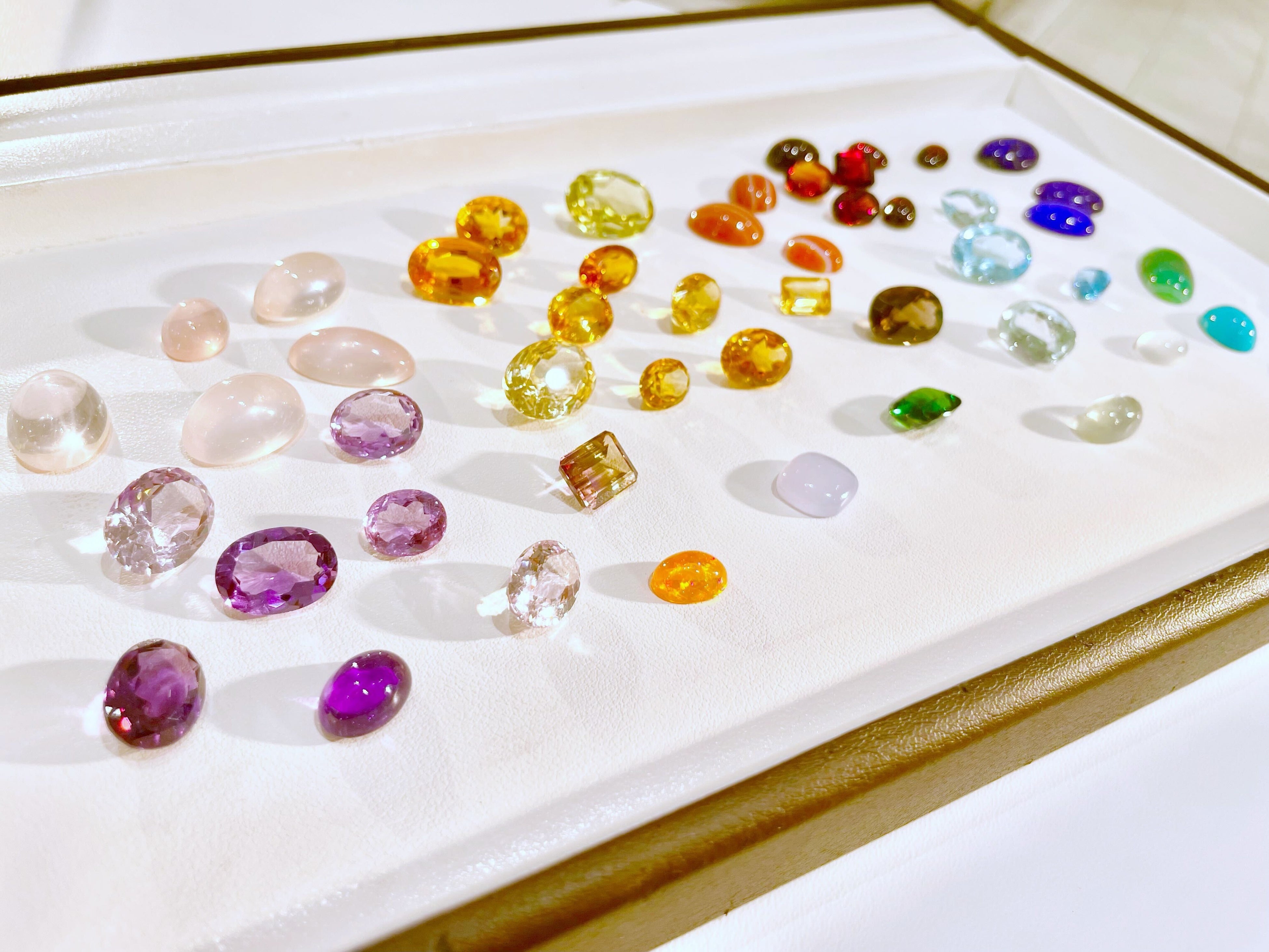 自分の好きな天然石で作るカスタムジュエリー