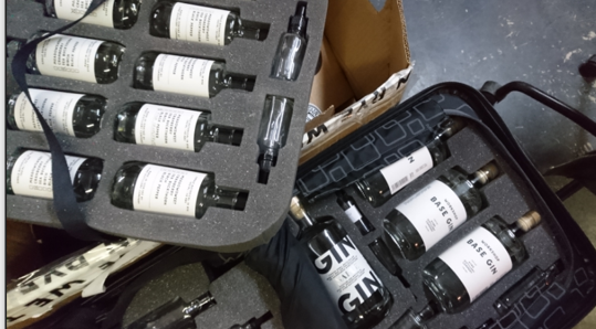 ジンブレンド体験 ¥1,980（税込）※ソーダやトニックの追加料金あり、なくなり次第終了です