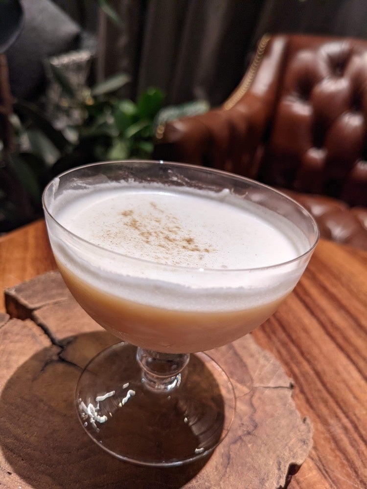 ※スペシャルカクテル「エキゾチックサンダー」¥1,430（税込）