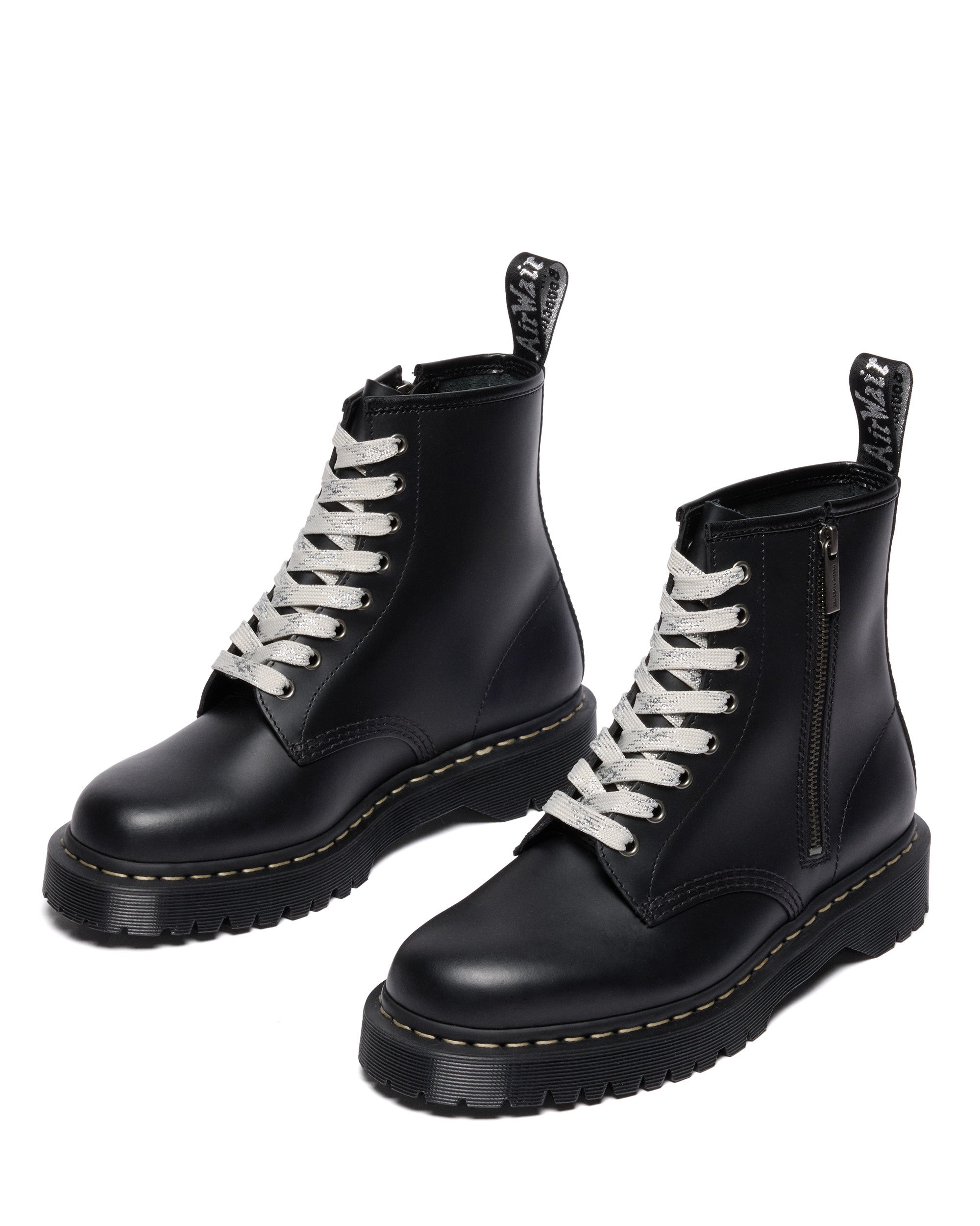 ドクターマーチン ブーツ ドクターマーチン】日本限定 “THE GREY STITCH” COLLECTION TOKYO を