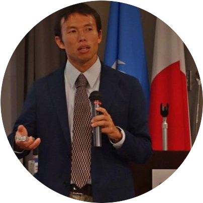 高間 剛 さん（Dr. TAKAMA）