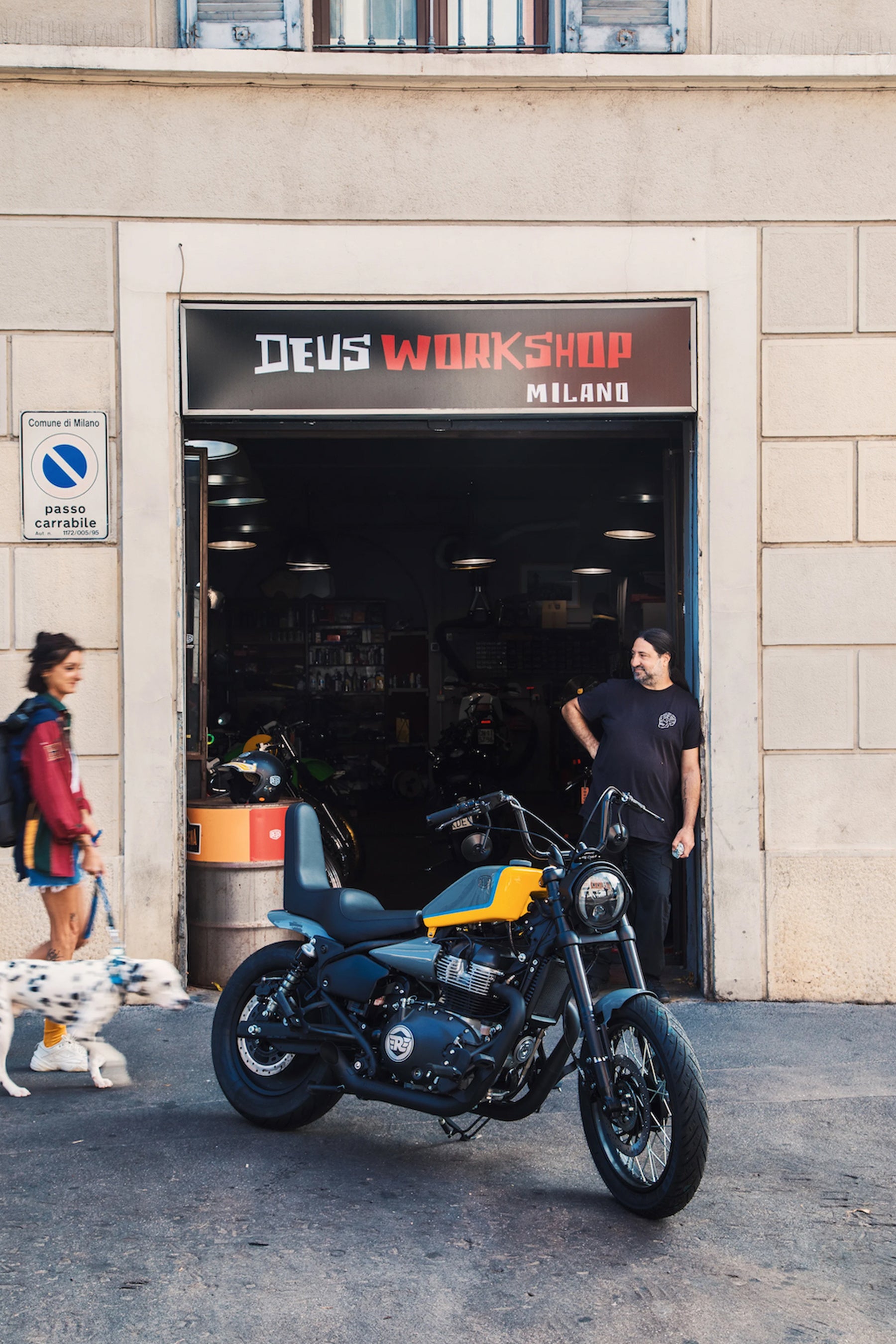 デウス ミラノ 最新カスタム車両&nbsp;Rolling Queen も特別展示