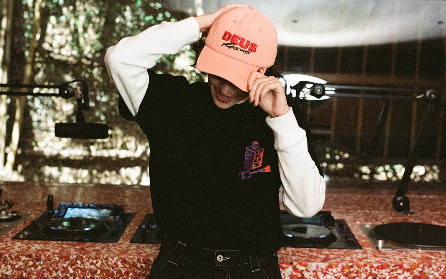 DEUS EX MACHINA 2022 SPRING COLLECTION