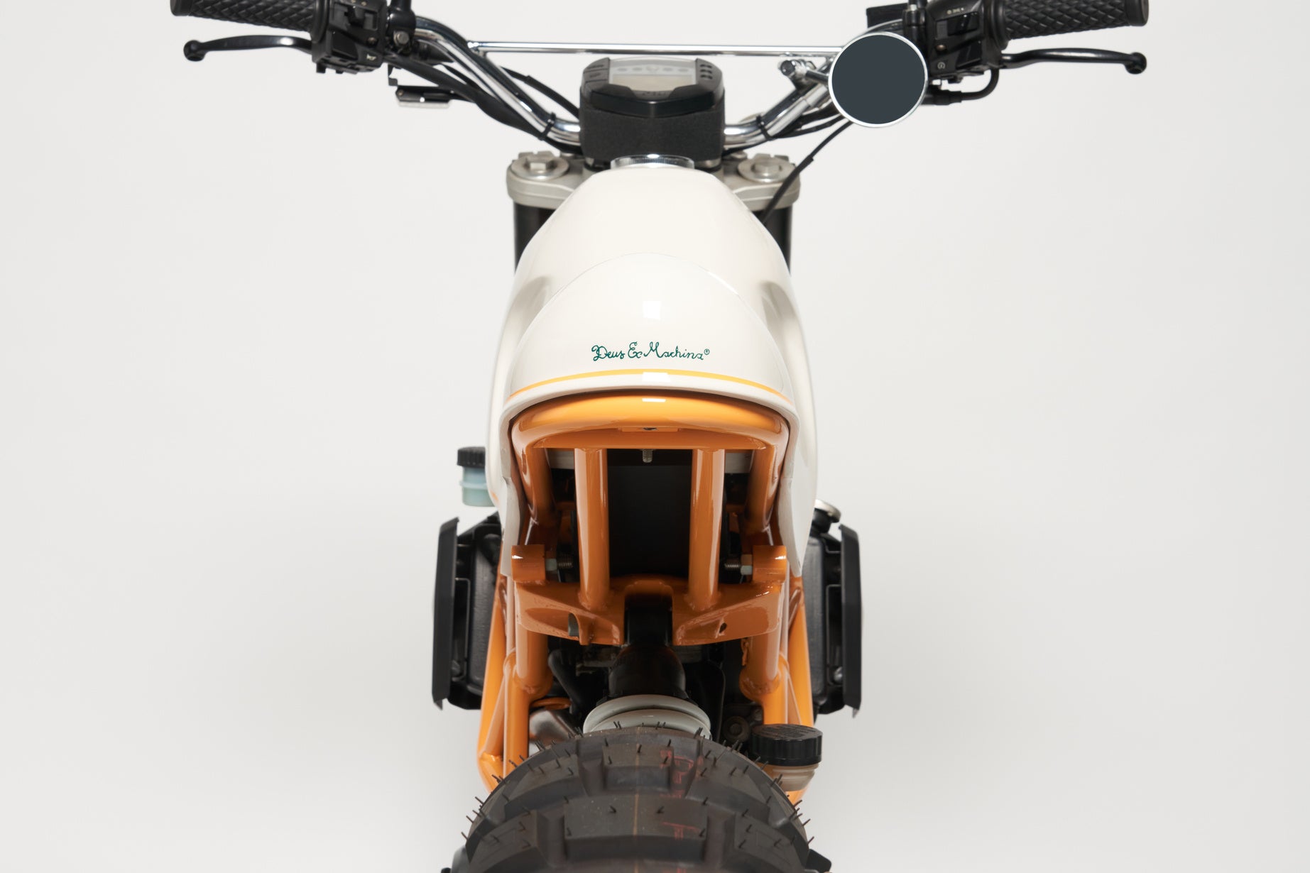 Deus Ex Machina Beluga XM (KTM DUKE200)